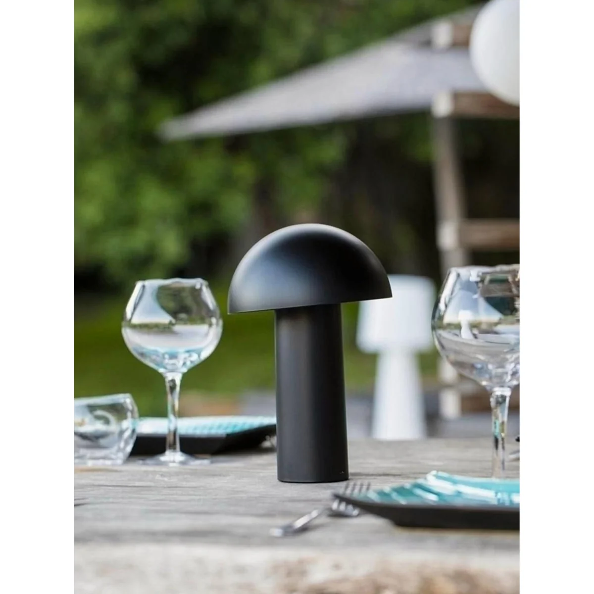 Portable LED Table Lamp Todd – image 2