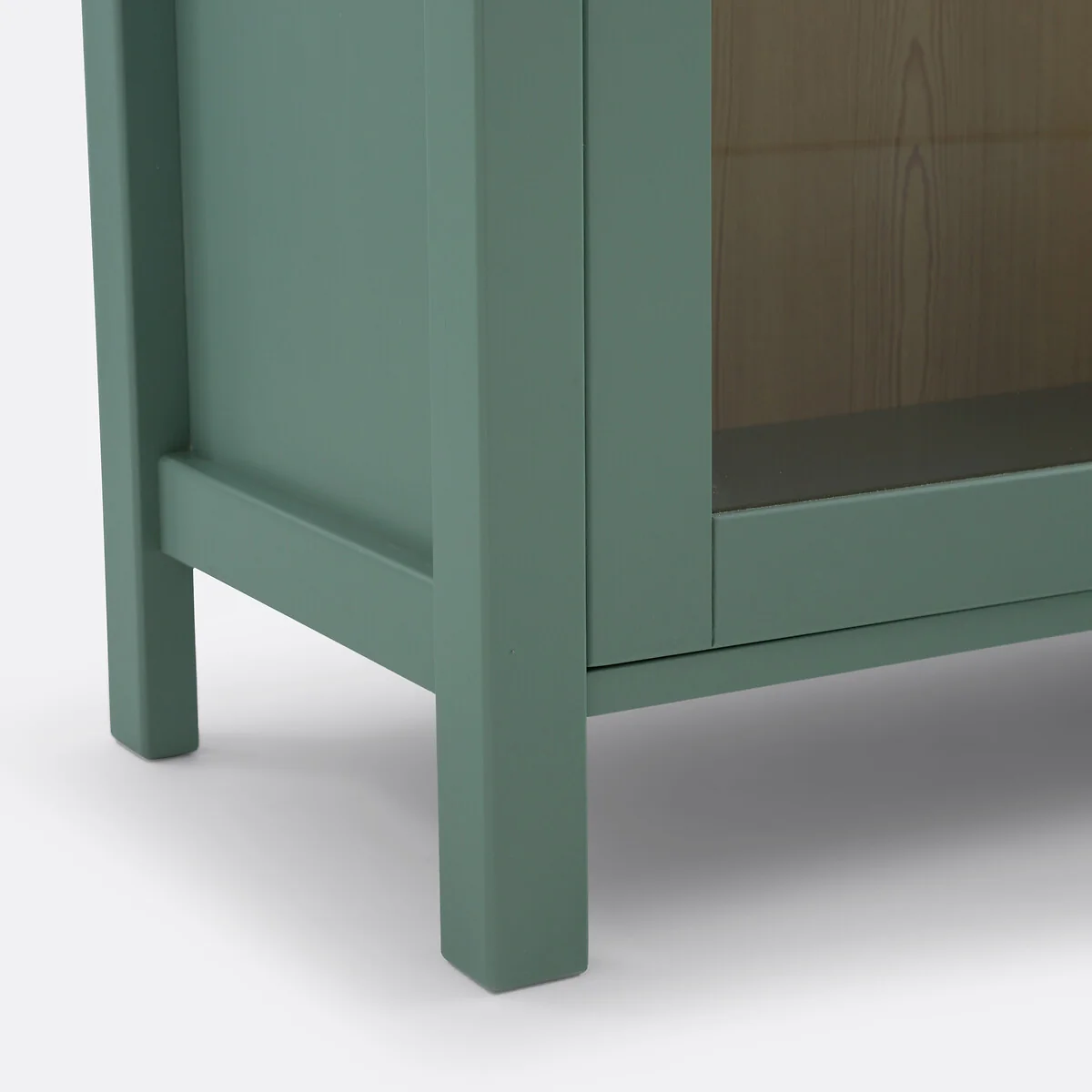 Alvina Low 3-Door Cabinet in Pine and MDF, Length 160cm – image 6