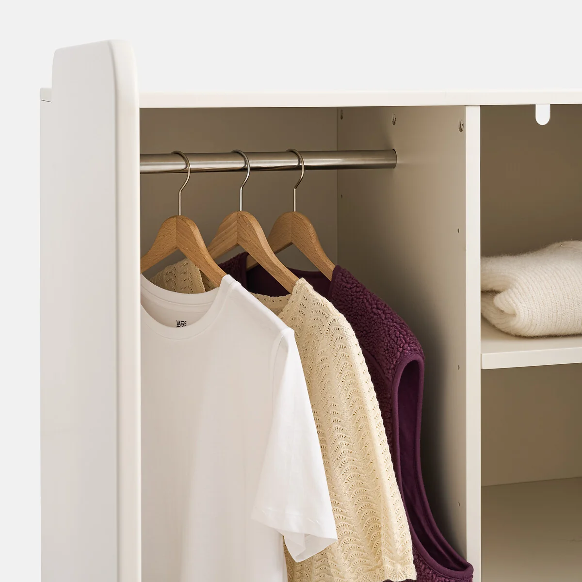 Cesco 2-Door Low Cupboard with Hanging Rail and Shelves – image 5