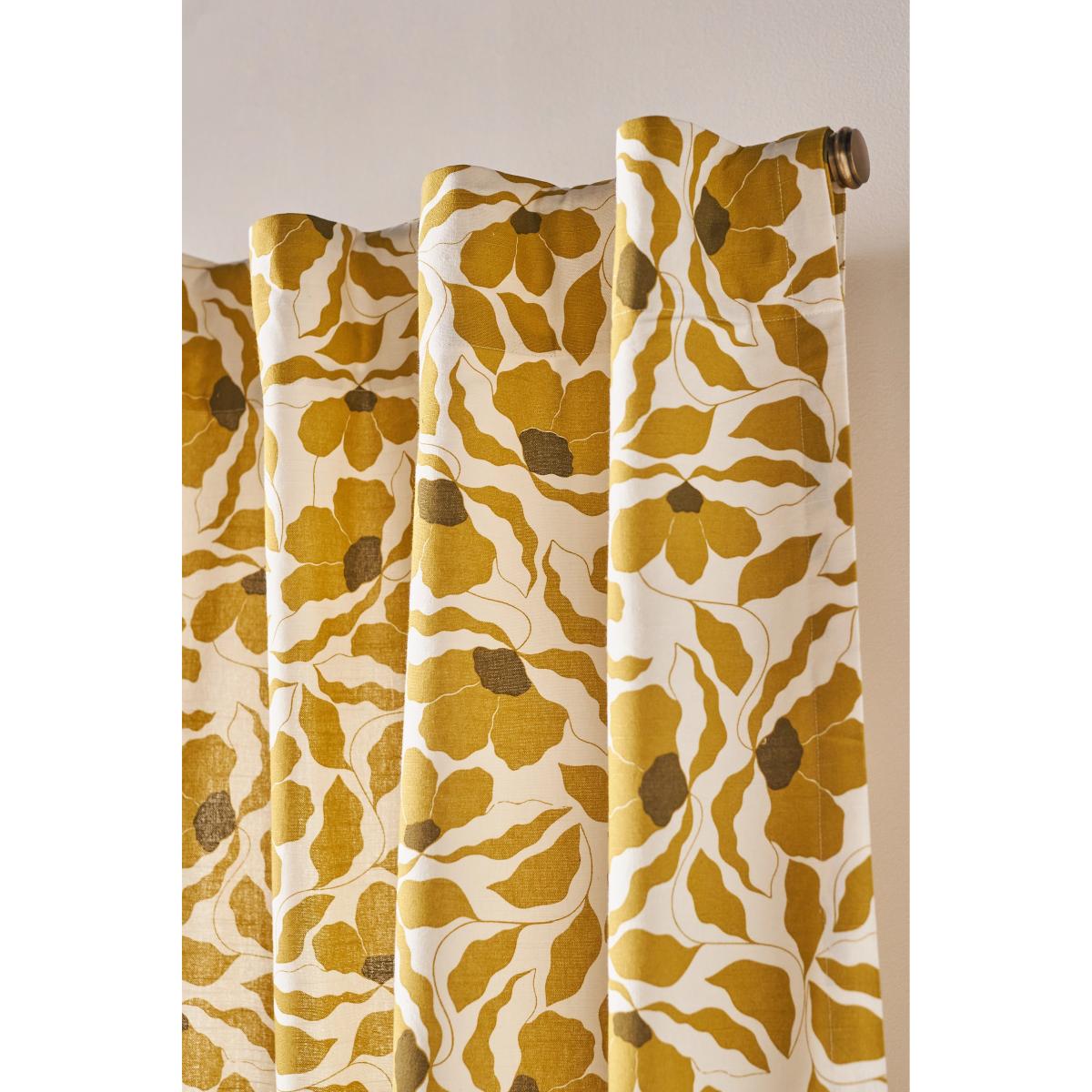 McKenzie Parrott Cotton Printed Floral Curtain – image 2