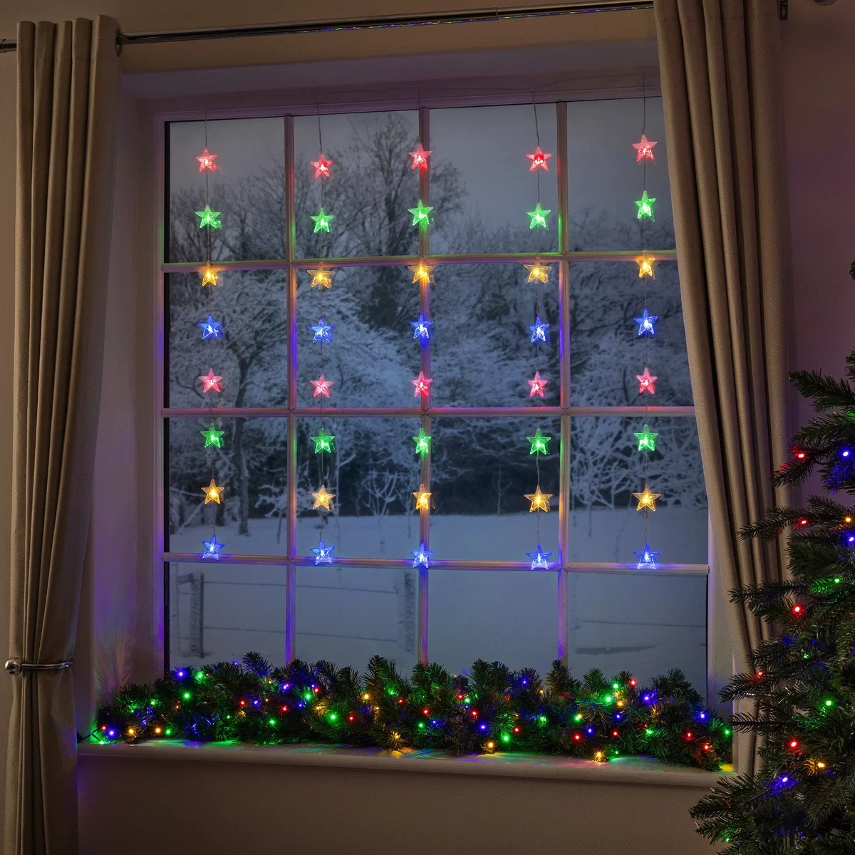 40 LED Christmas Star Curtain Lights – image 3