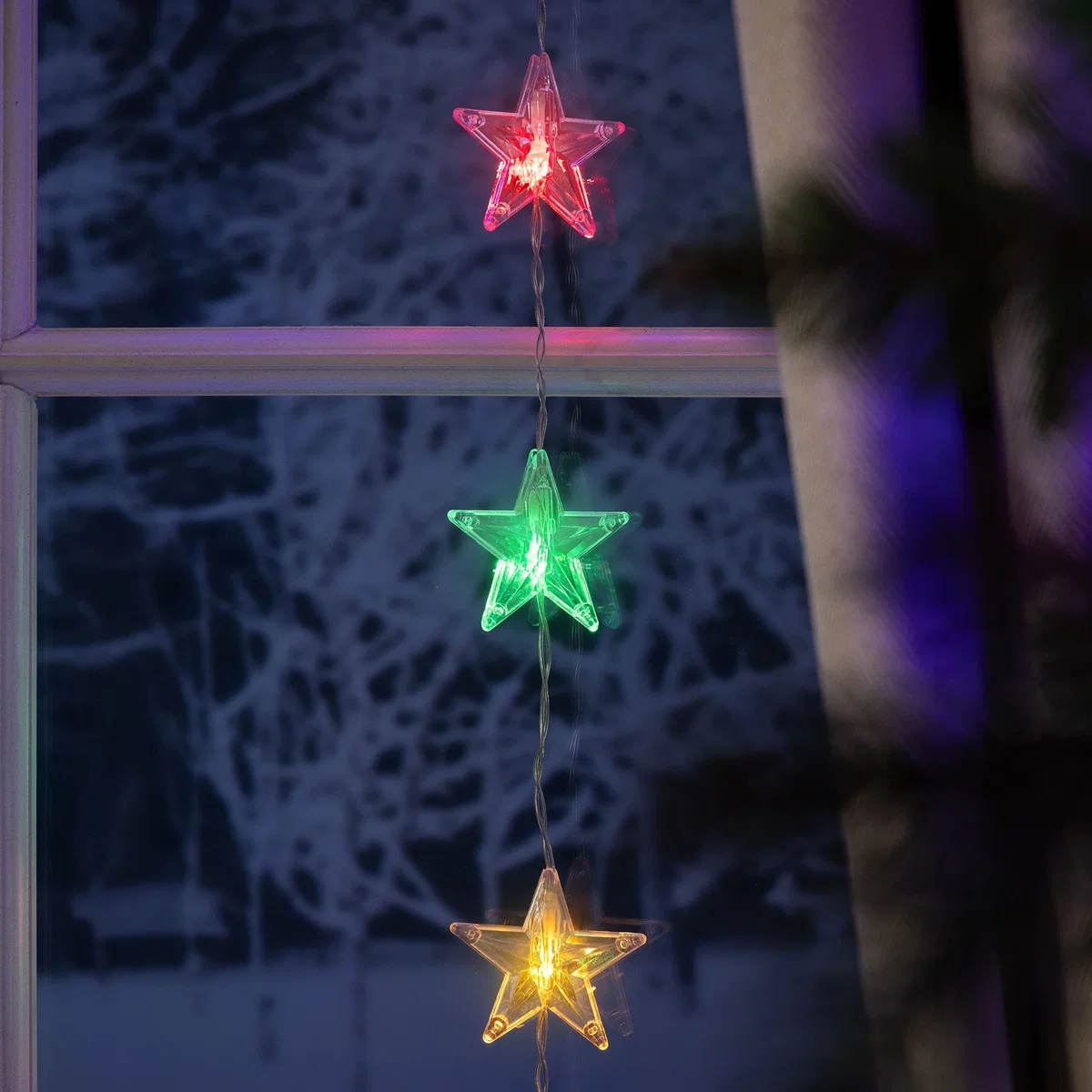 40 LED Christmas Star Curtain Lights – image 4