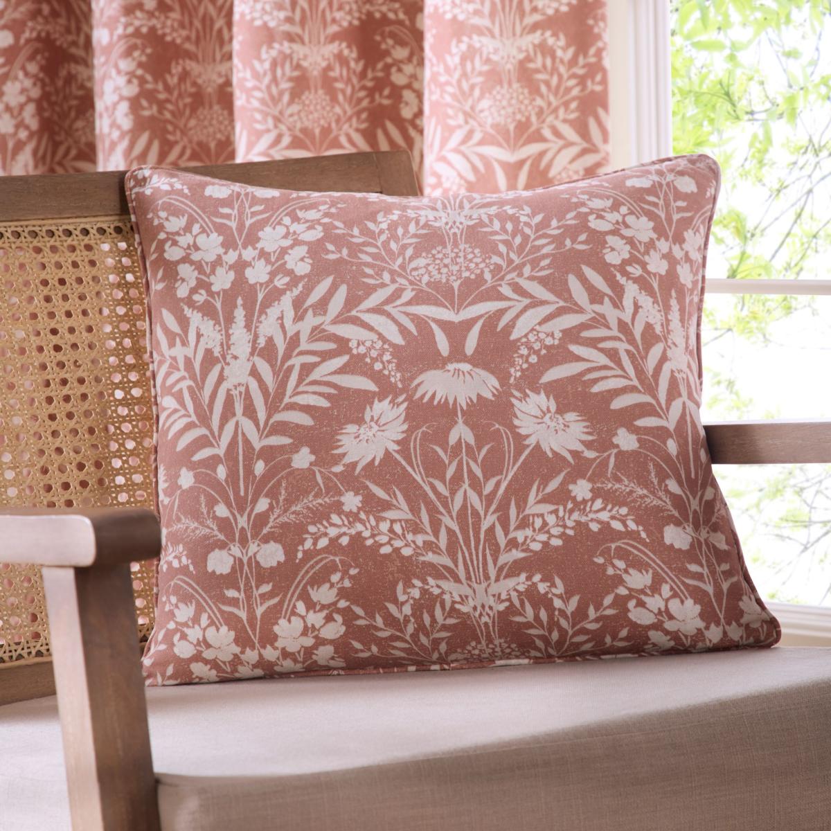 Freya Floral Pencil Pleat Curtains Natural – image 4