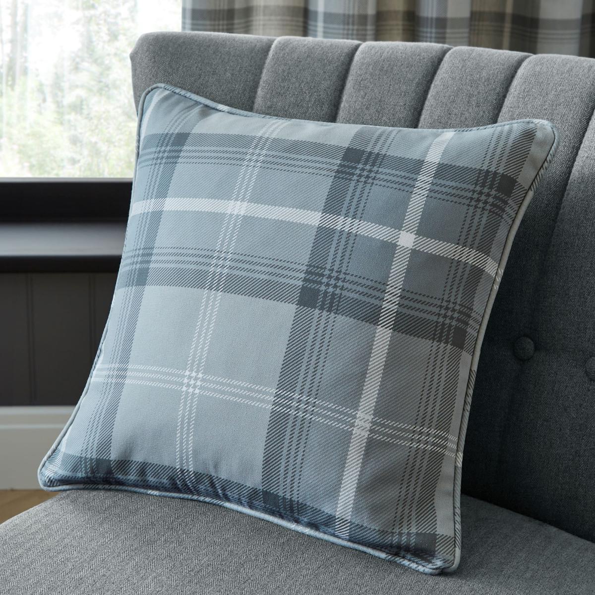 Oswald Checked Eyelet Curtains Grey – image 5