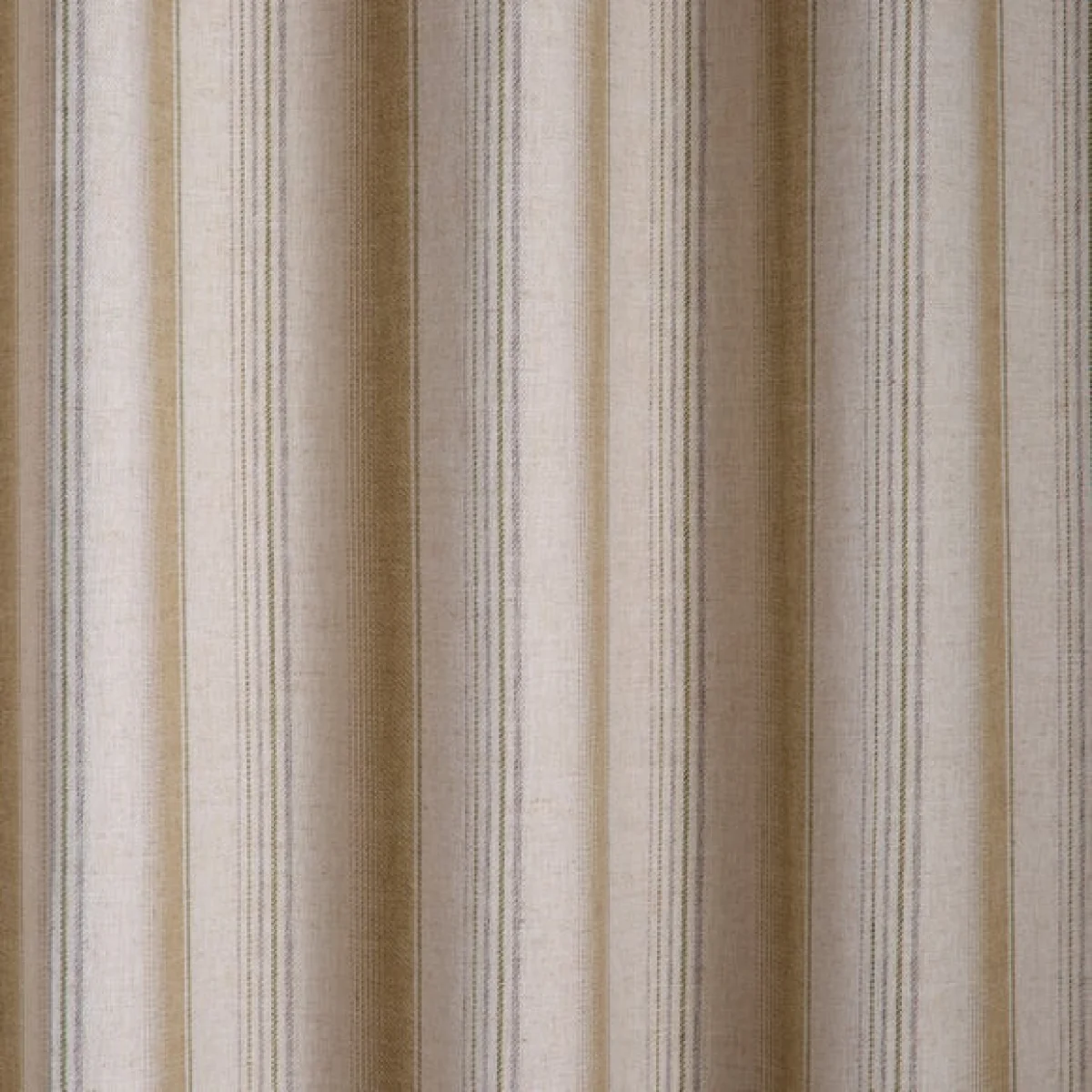 Padstow Eyelet Curtains – image 3