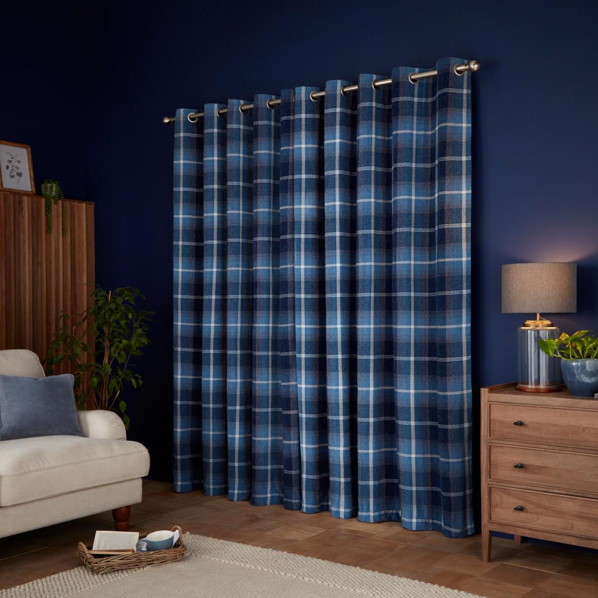 Ember Chenille Thermal Navy Eyelet Curtains Navy – image 4