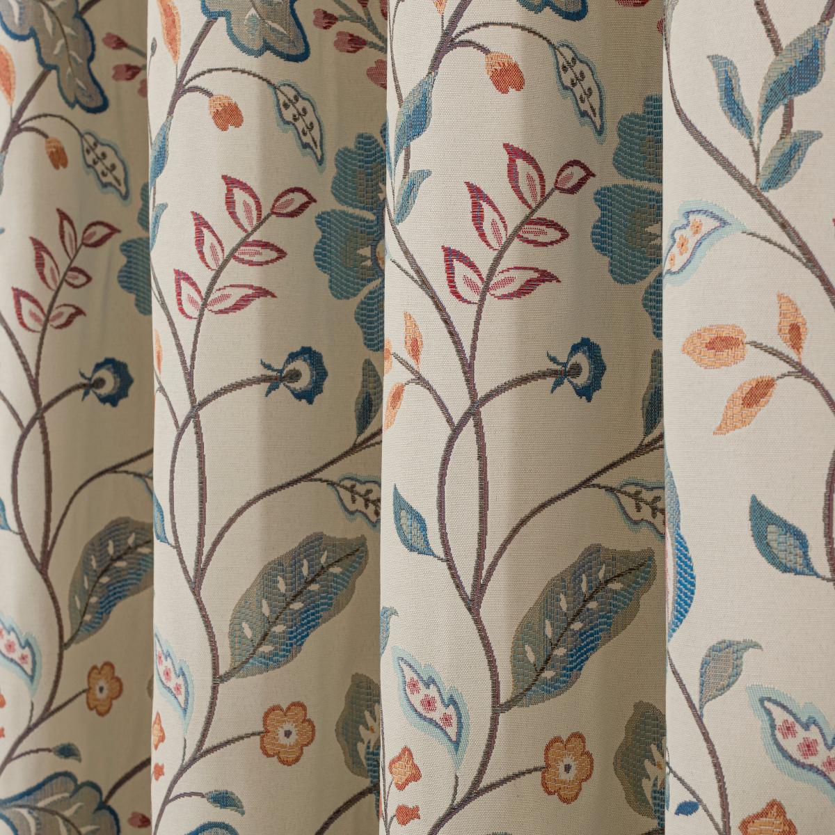 Lampasso Pencil Pleat Curtains – image 3