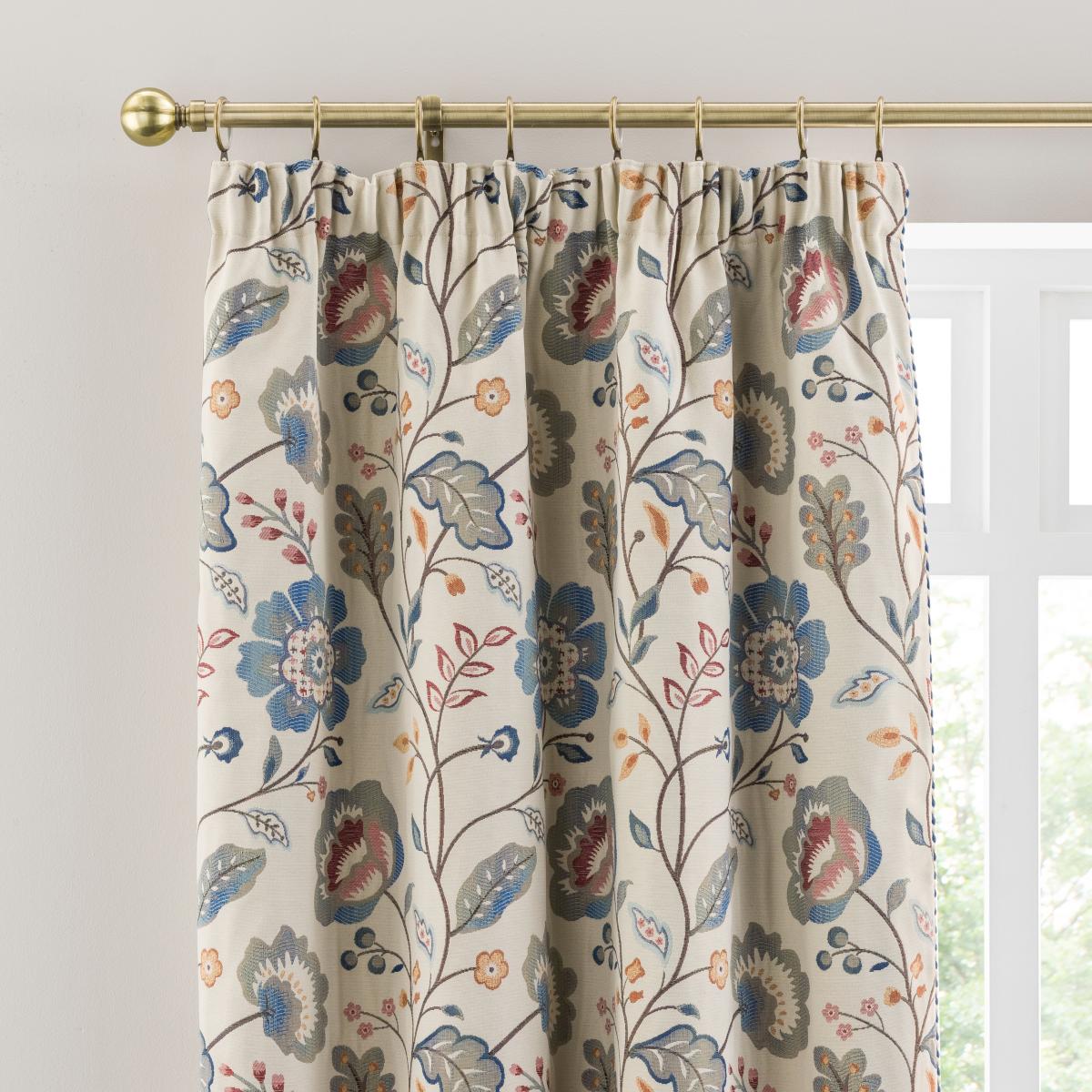 Lampasso Pencil Pleat Curtains – image 1