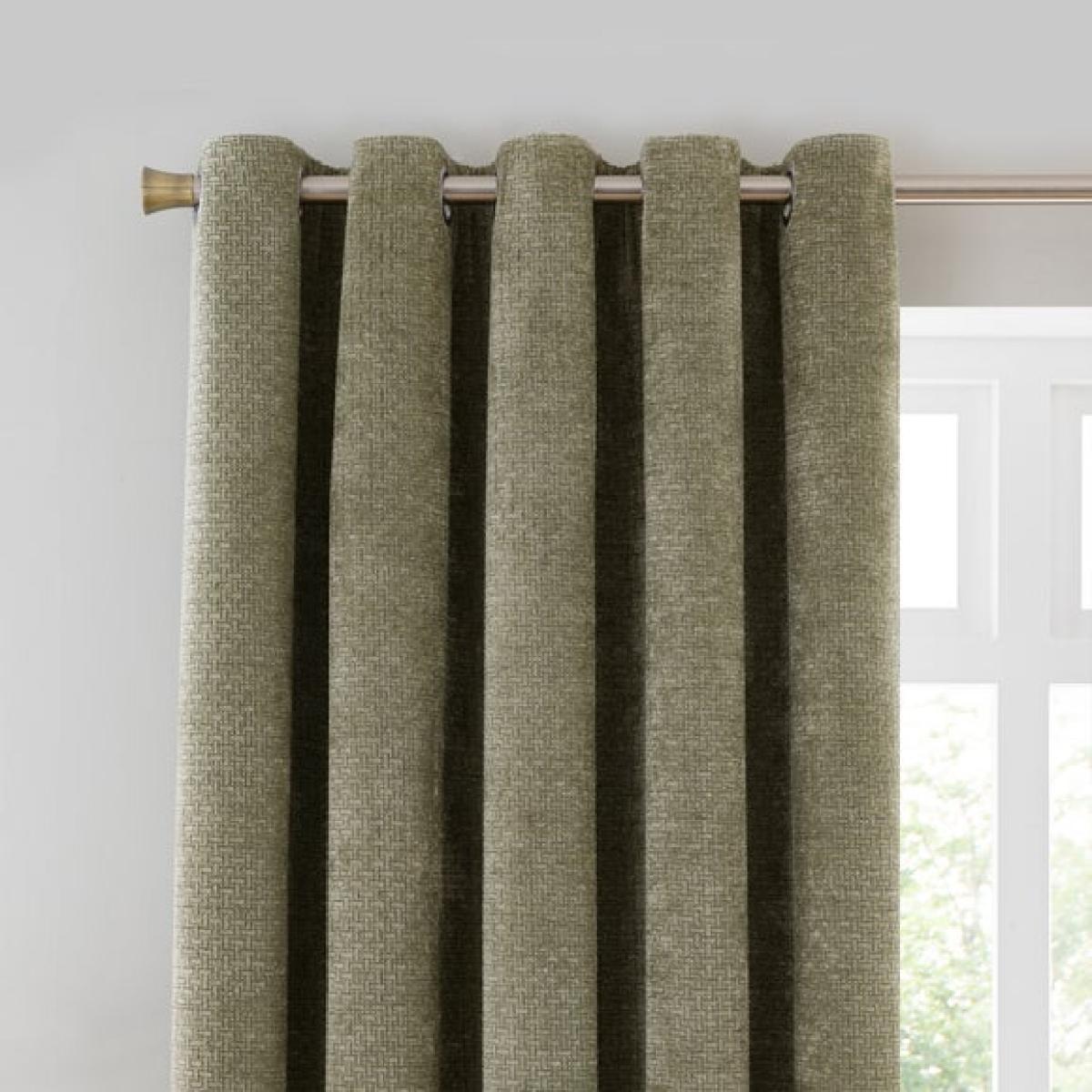 Alayna Chenille Eyelet Curtains – image 1