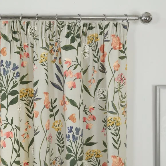 Sundour Meadow Pencil Pleat Curtains – image 1
