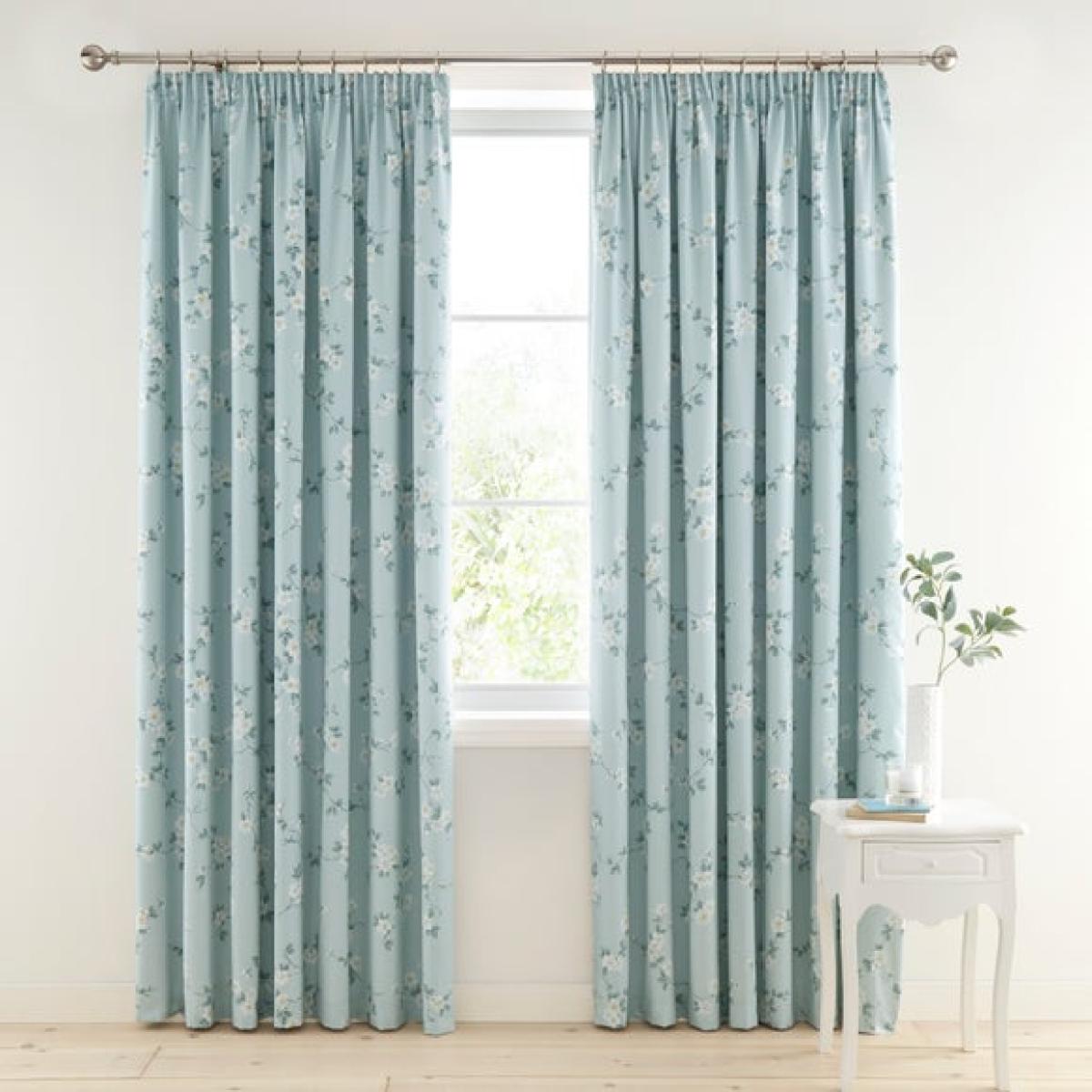 Edith Floral Polycotton Blackout Pencil Pleat Curtains – image 2