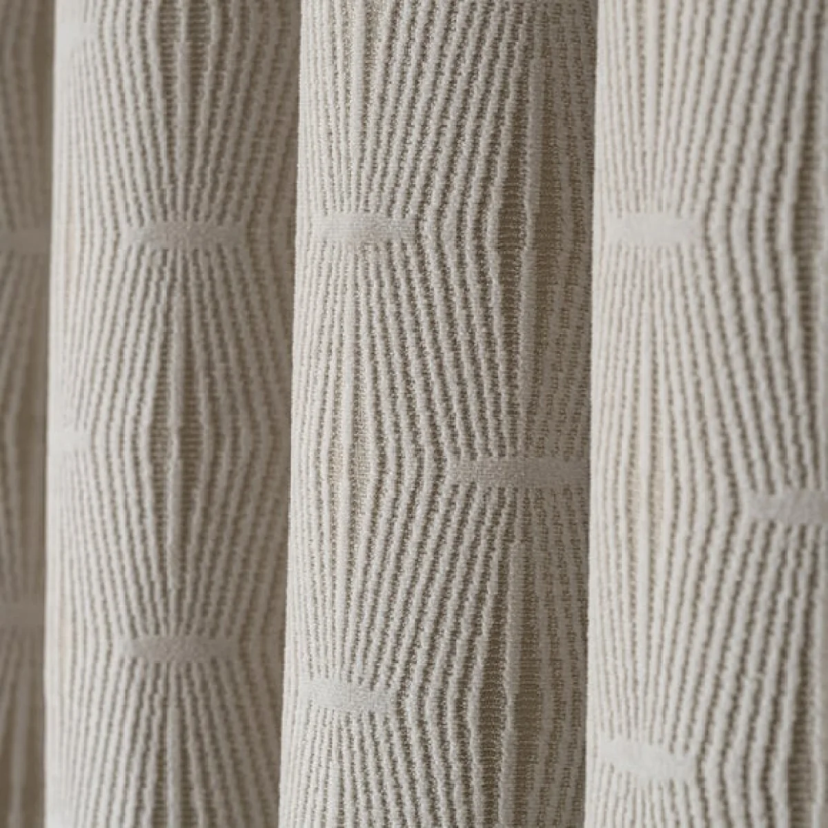 Hendrix Velvet Eyelet Curtains – image 3