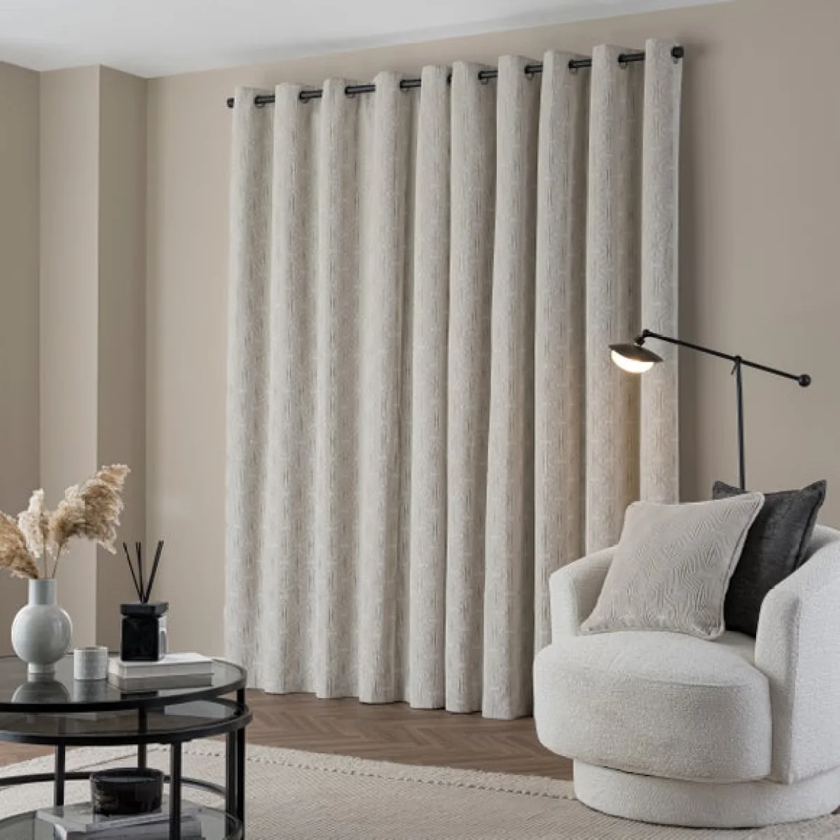 Hendrix Velvet Eyelet Curtains – image 4