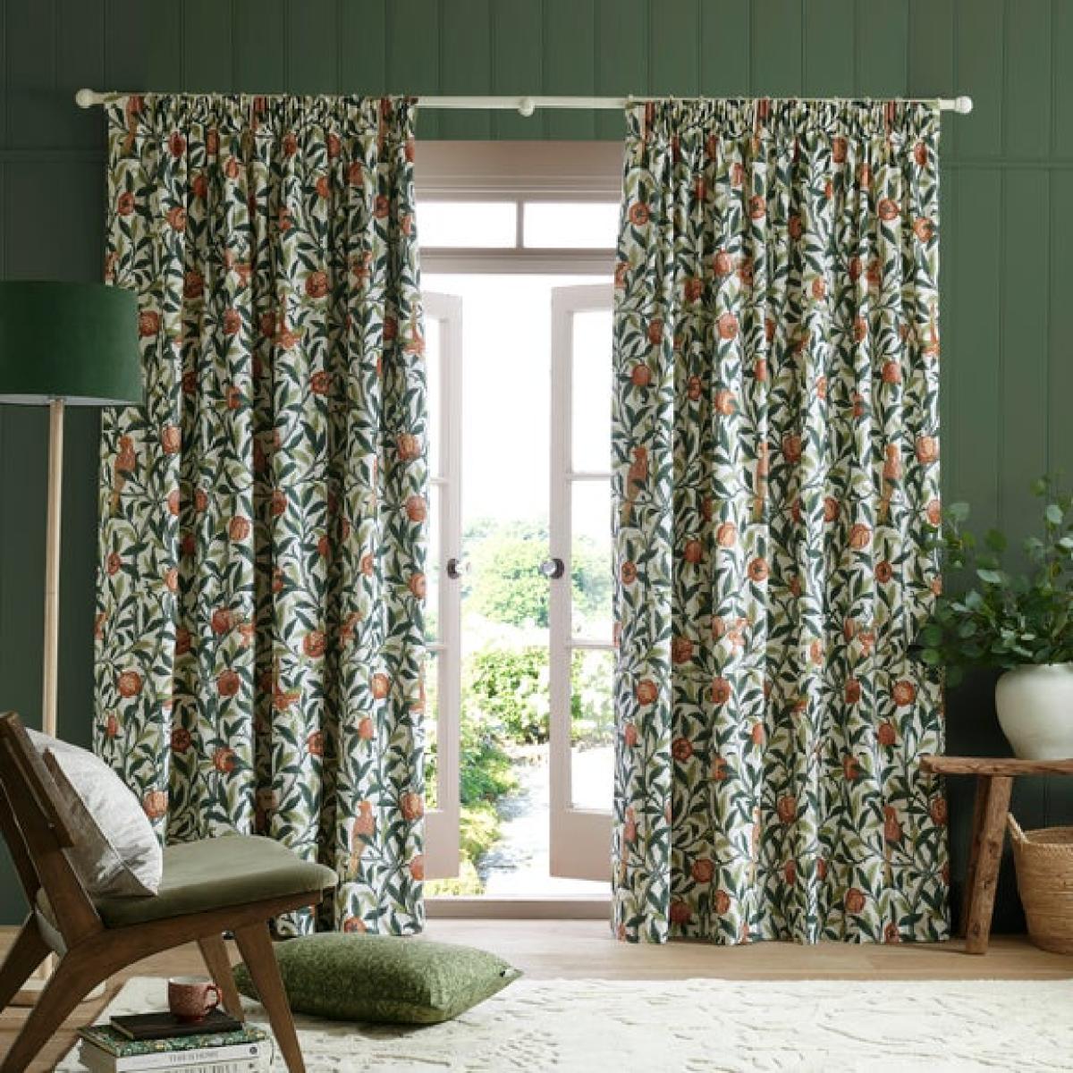 William Morris Bird Pomegranate Pencil Pleat Curtains – image 2