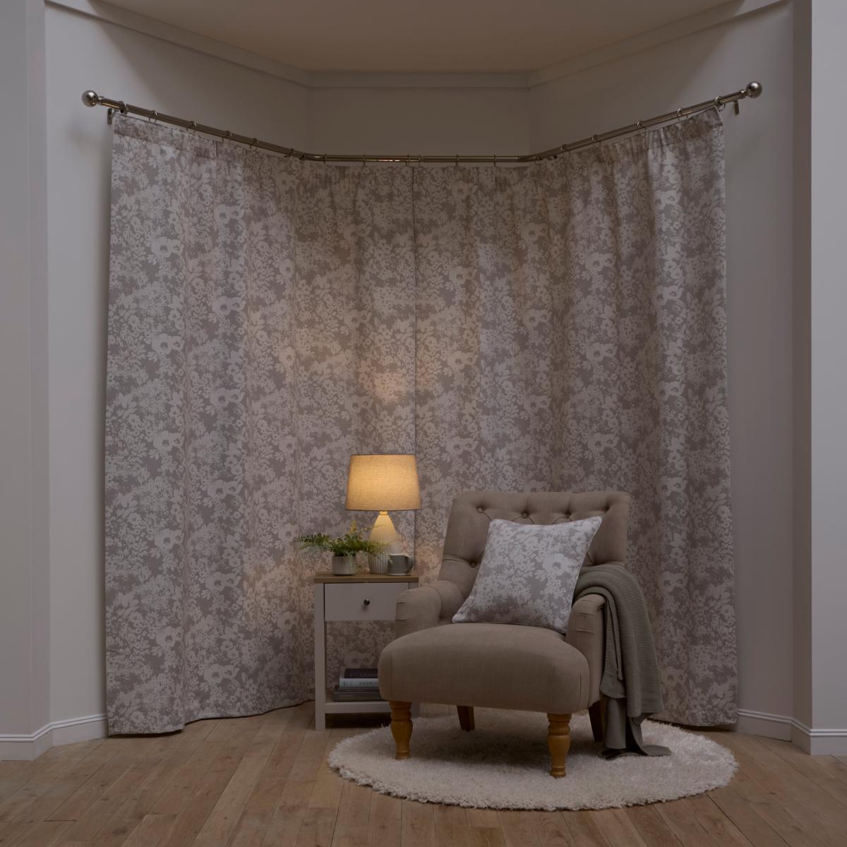 Sofia Floral Pencil Pleat Curtains – image 4