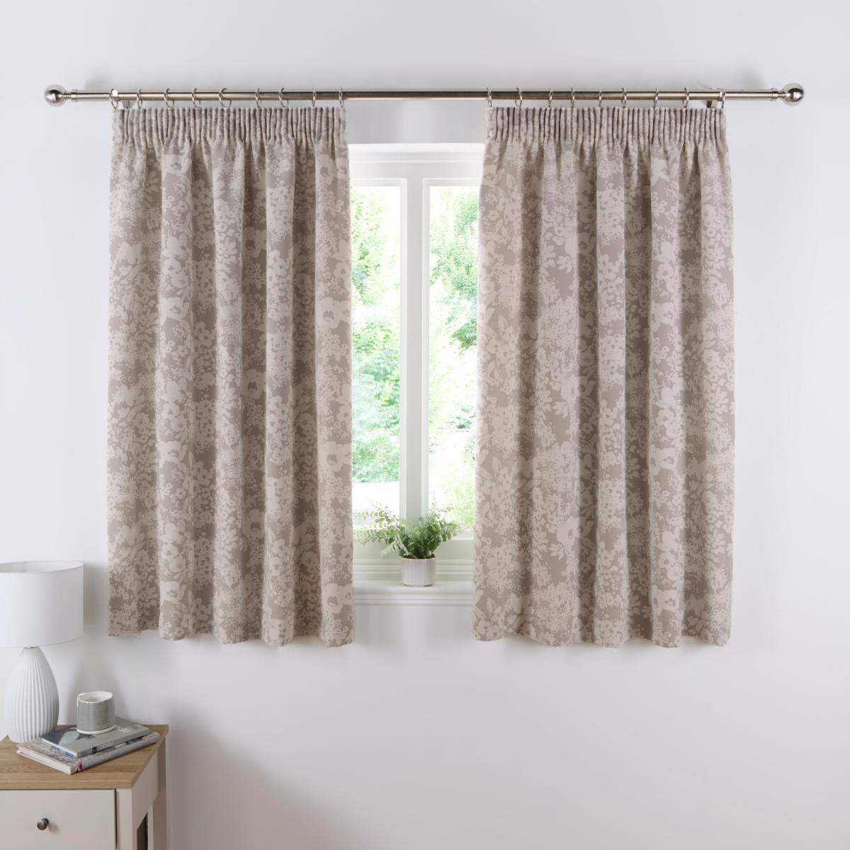 Sofia Floral Pencil Pleat Curtains – image 5