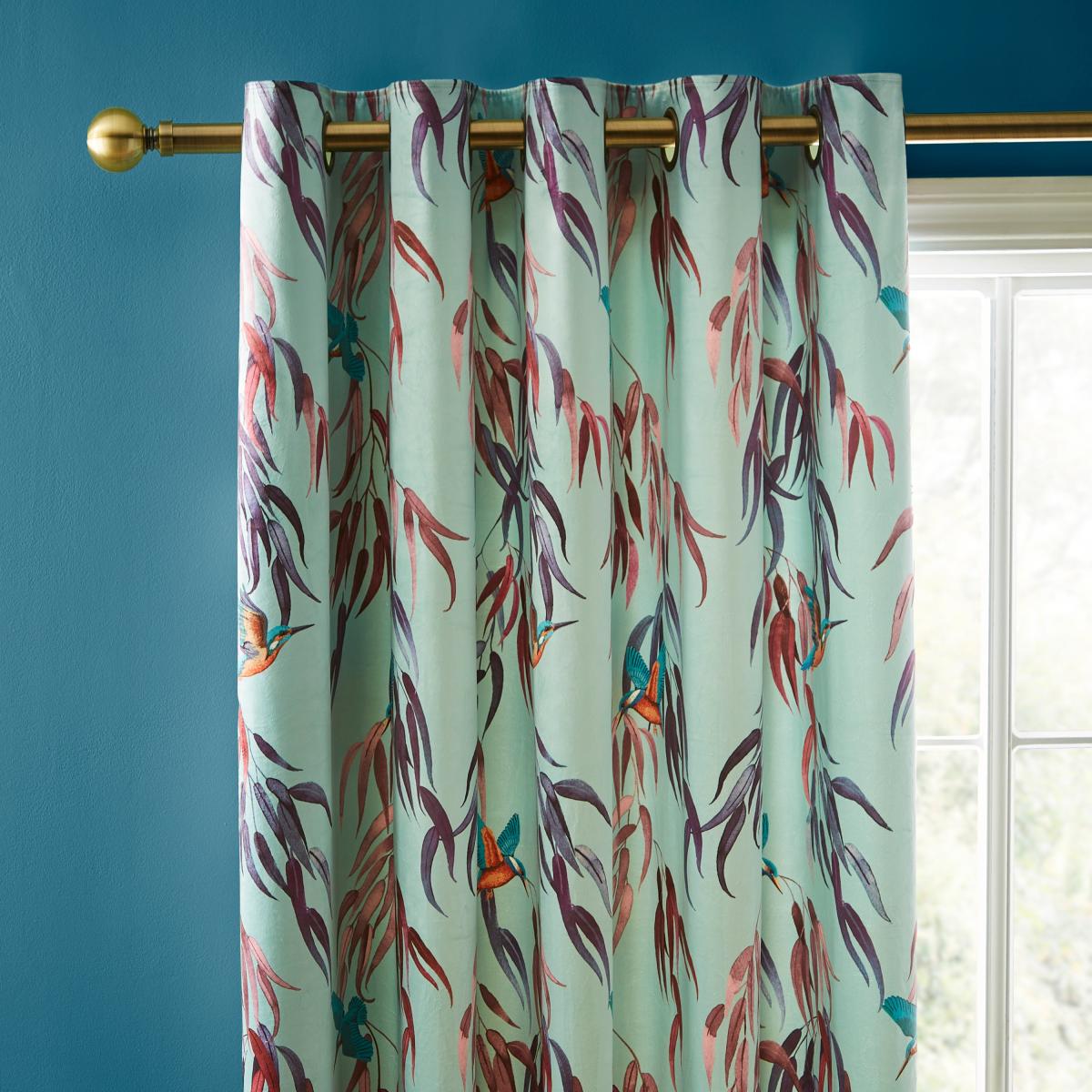 Kingfisher Eyelet Curtains – image 4