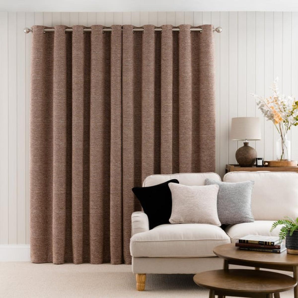 Boucle Chenille Eyelet Curtains – image 4