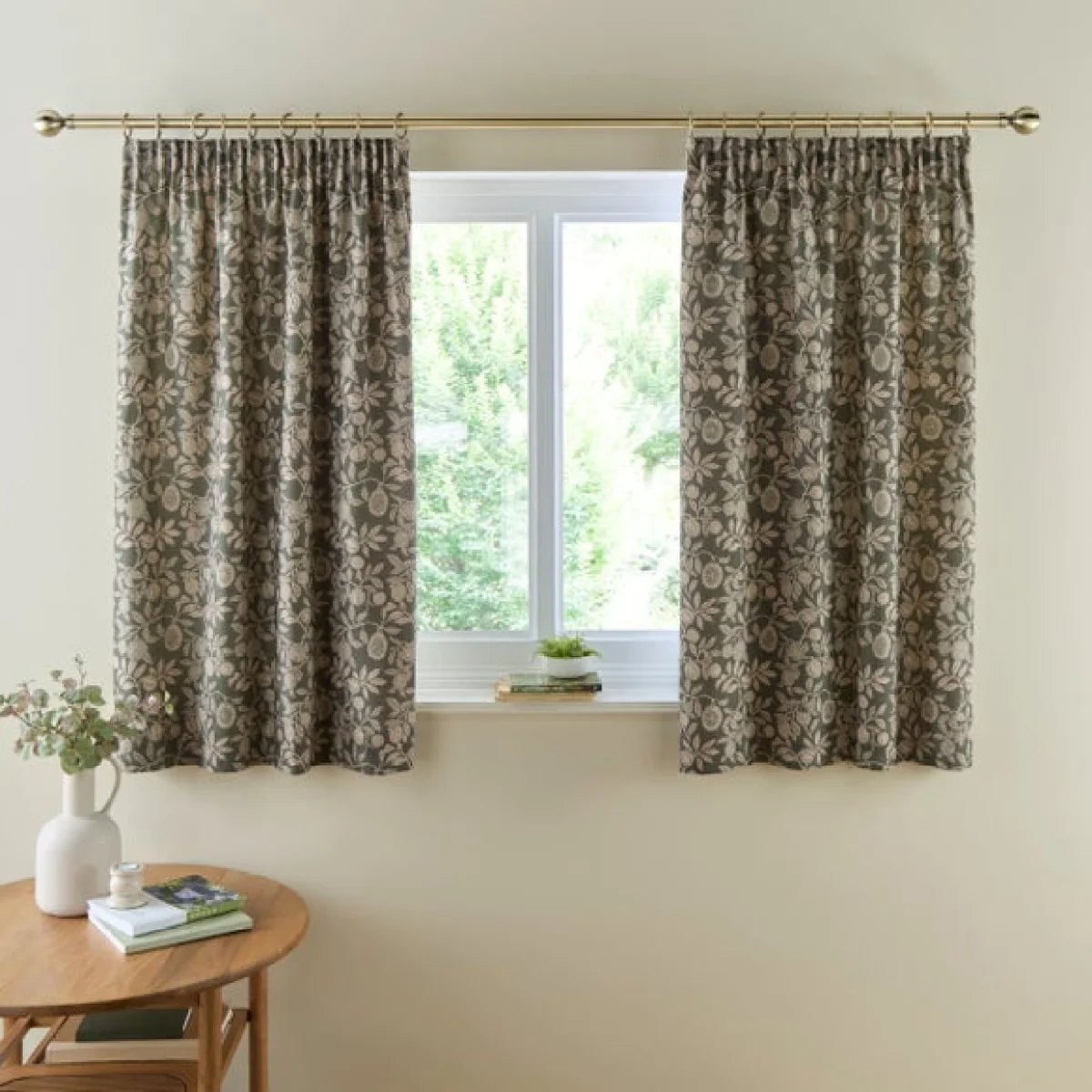 Vintage Pod Linen Print Pencil Pleat Curtains – image 5