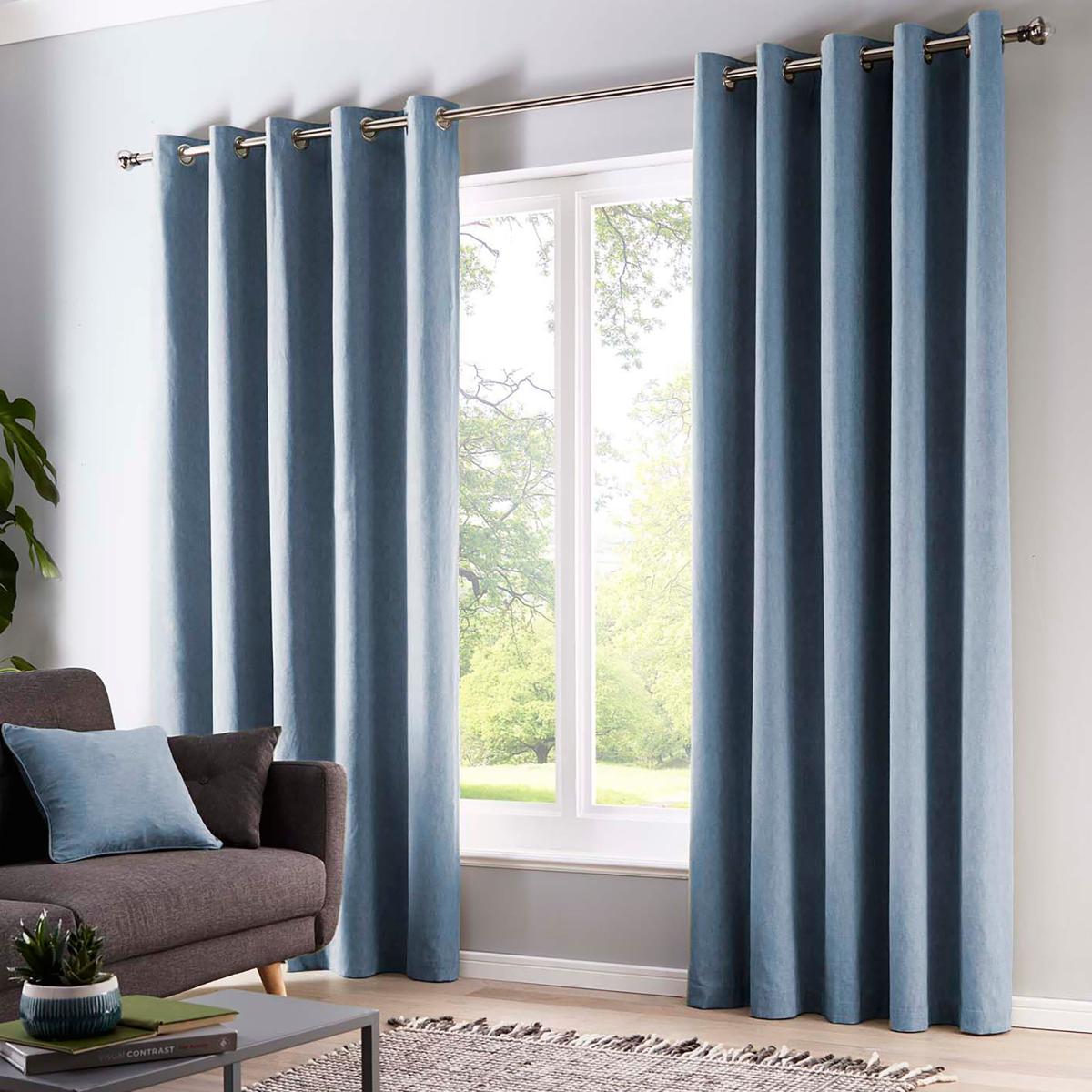 Sorbonne Eyelet Curtains – image 2
