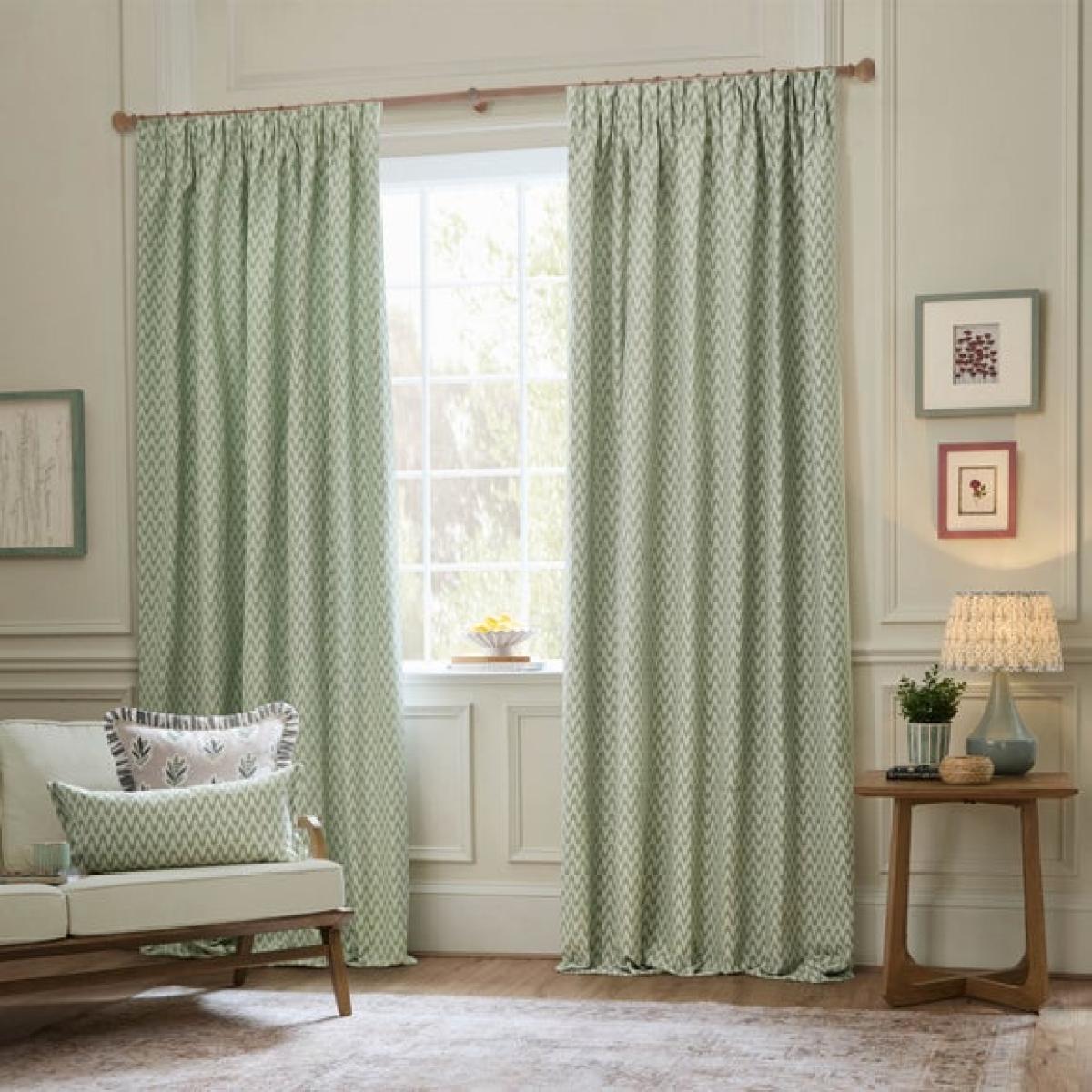 Hutton Pencil Pleat Curtains – image 2