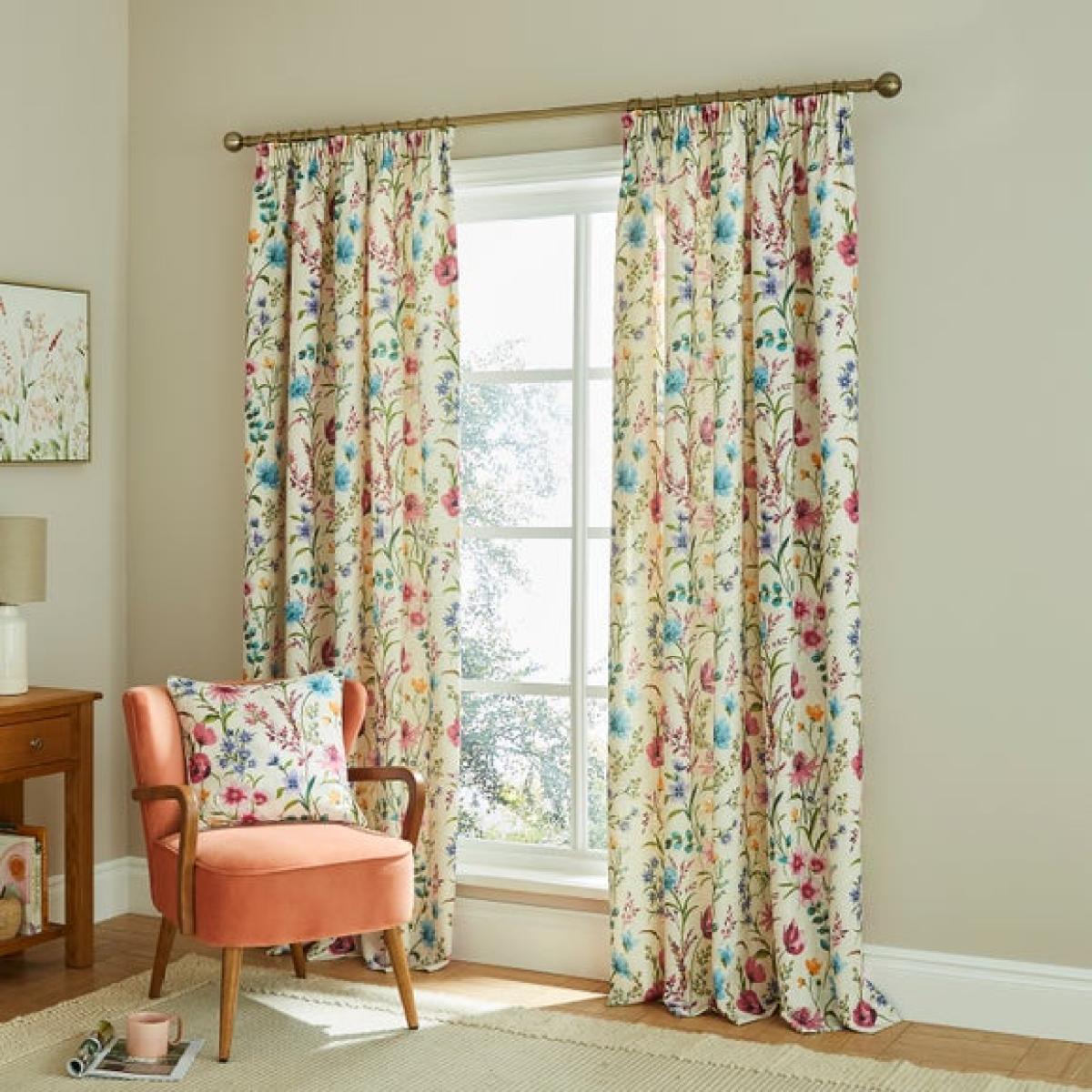 Foxley Printed Pencil Pleat Curtains – image 2