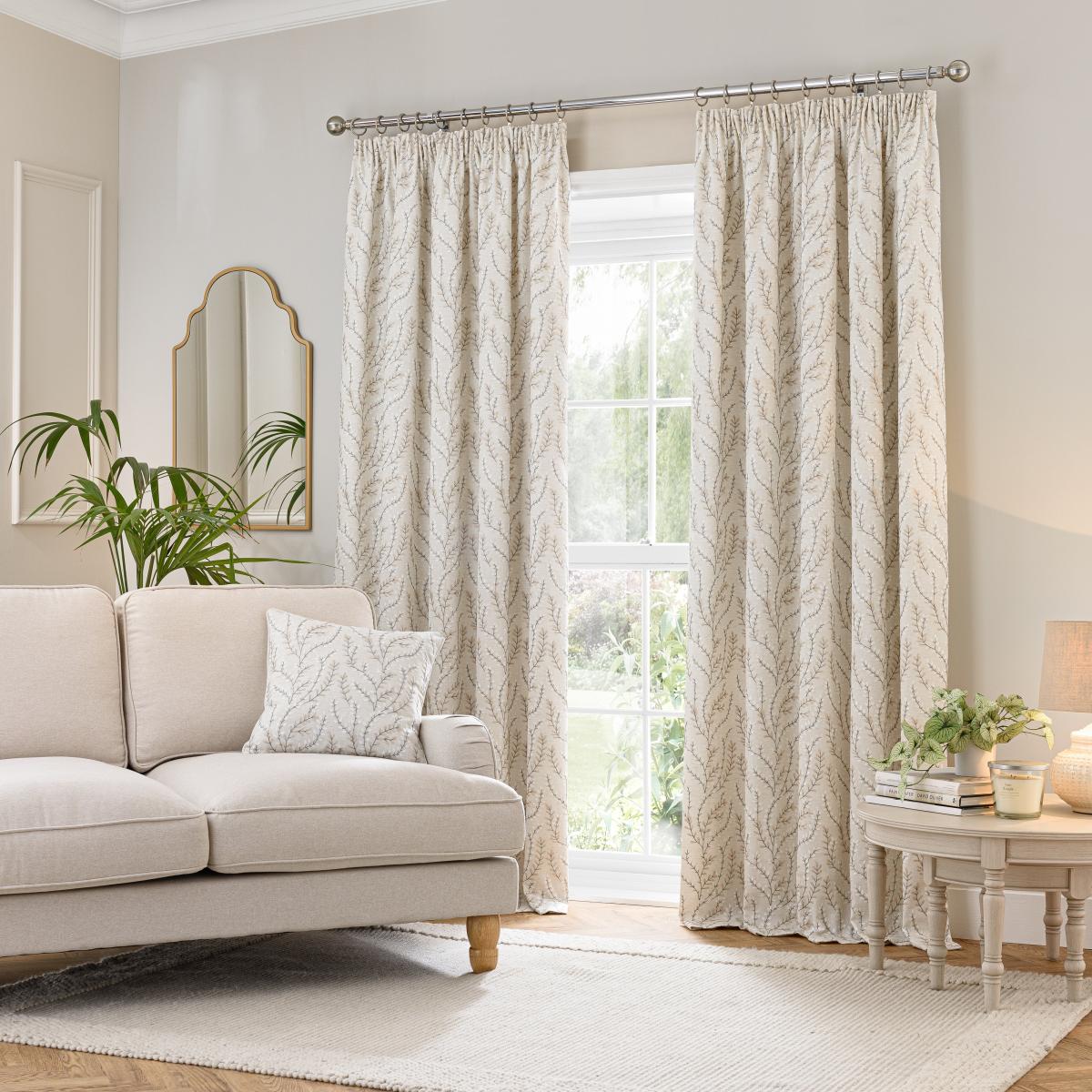 Shimla Floral Pencil Pleat Curtain – image 2