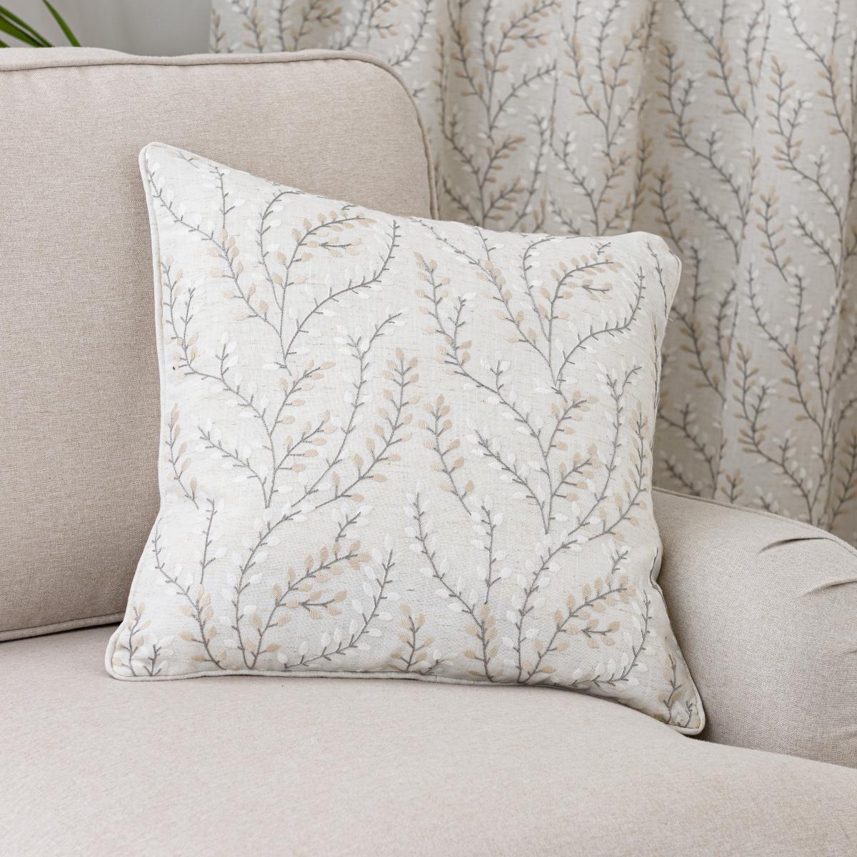 Shimla Floral Pencil Pleat Curtain – image 5