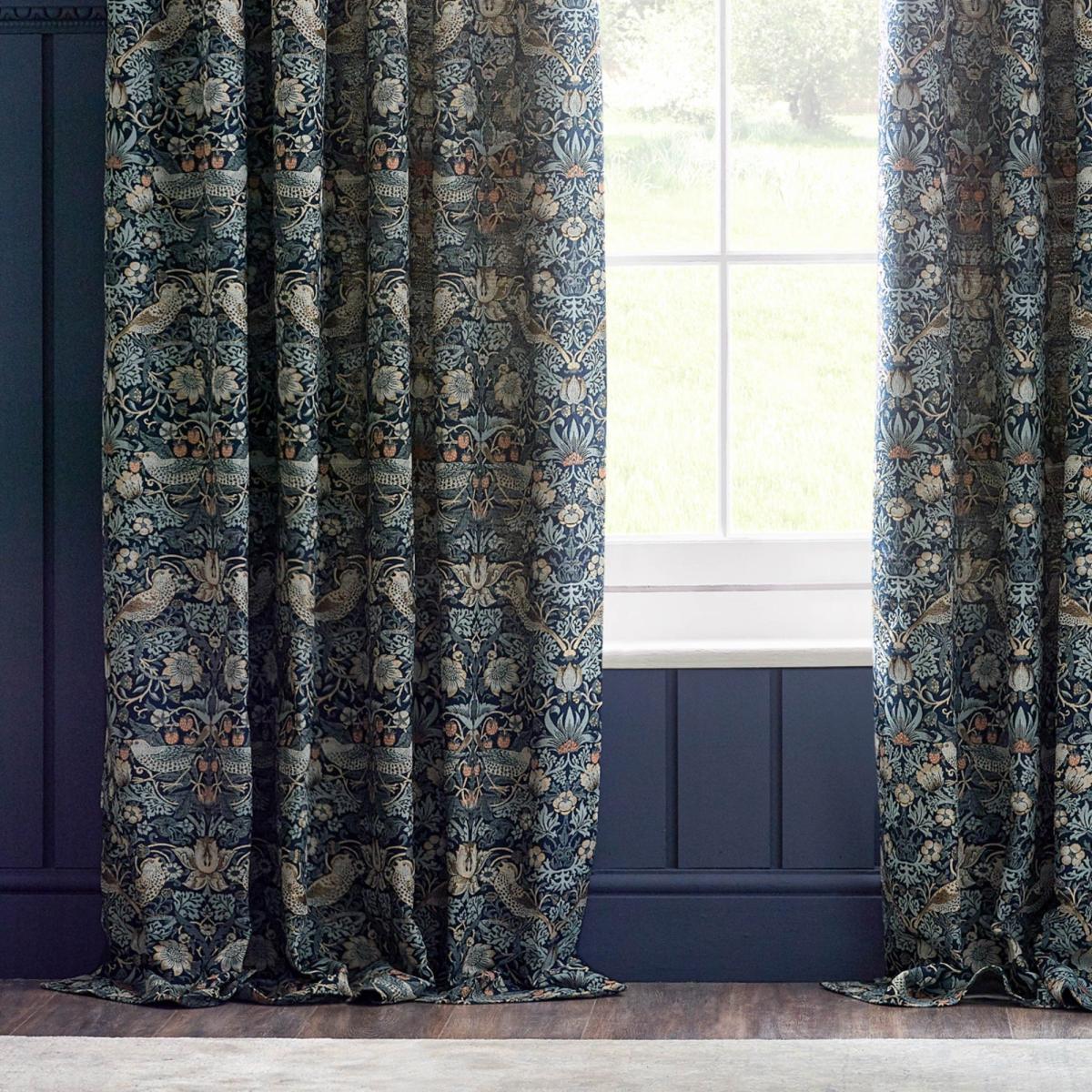 Morris & Co. Strawberry Thief Jacquard Pencil Pleat Curtains – image 4
