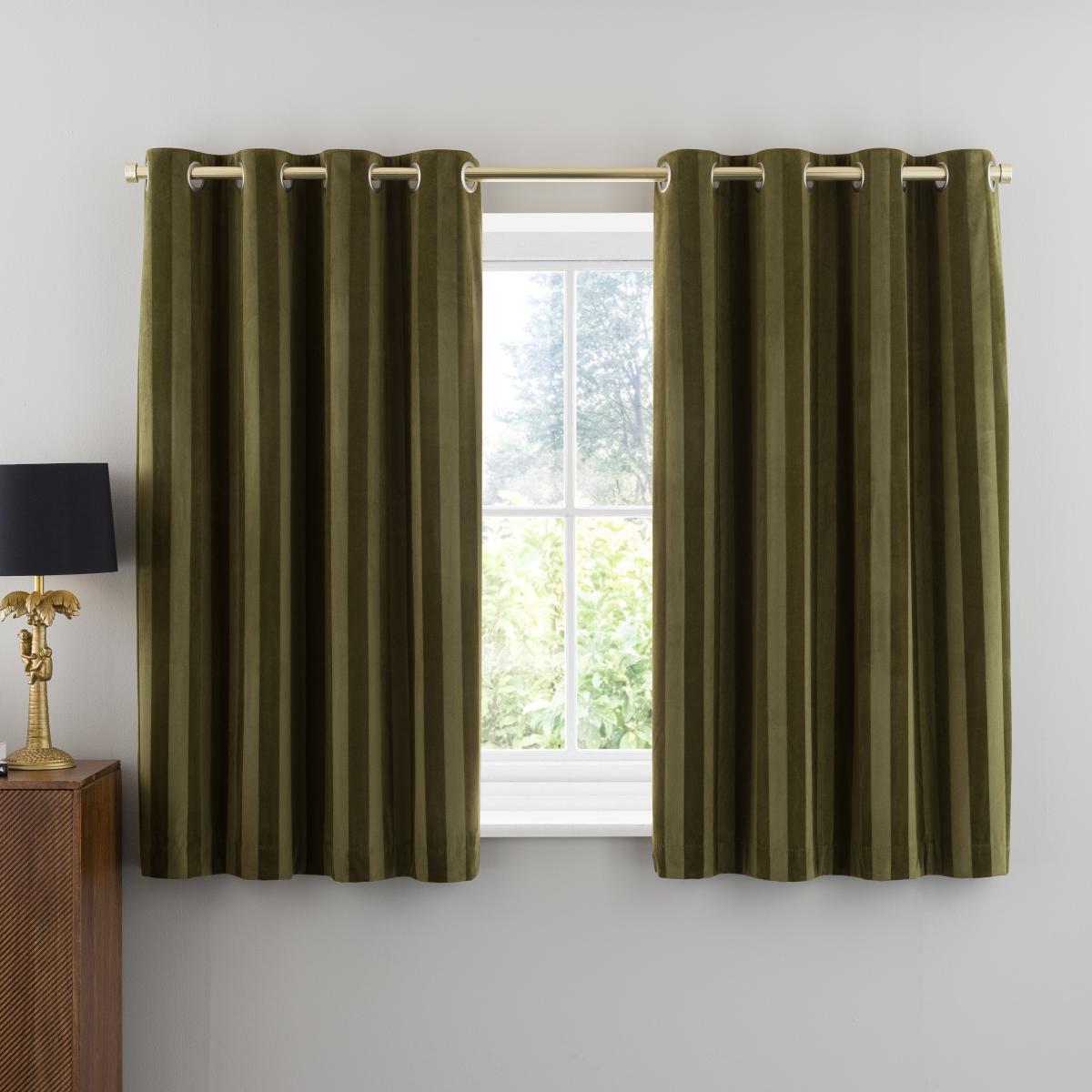 Milford Stripe Eyelet Curtains Moss Green – image 5