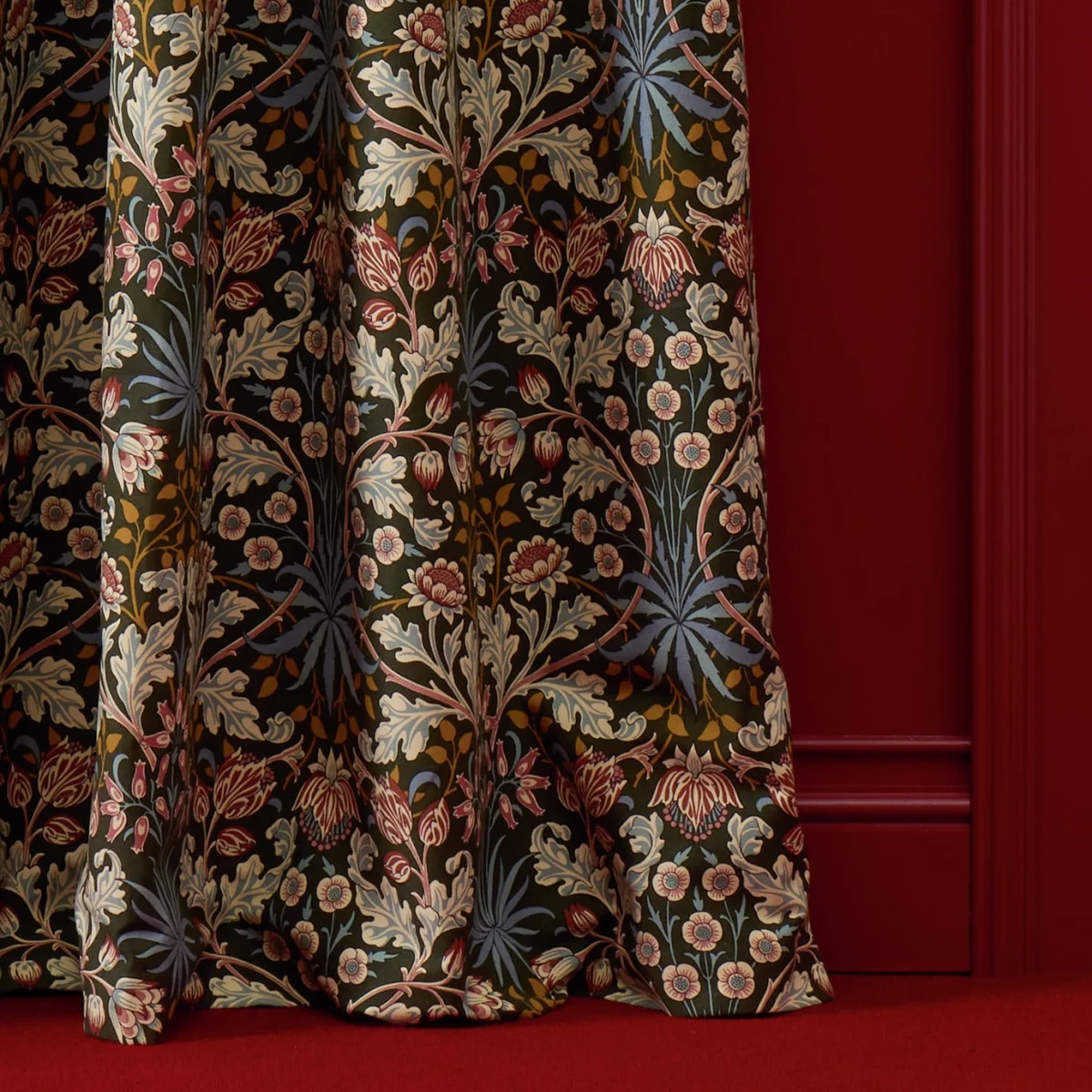 Habitat x Morris & Co. Hyacinth Ruffle Pencil Pleat Curtain - 168x183cm – image 5