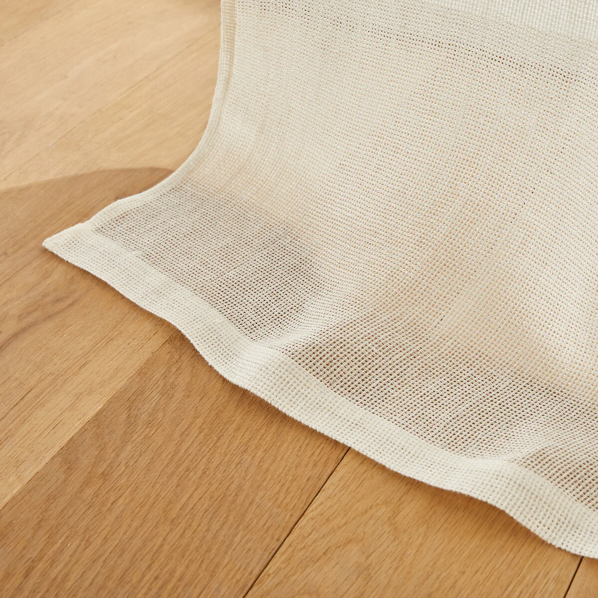 Fishoyi Linen Curtain – image 6