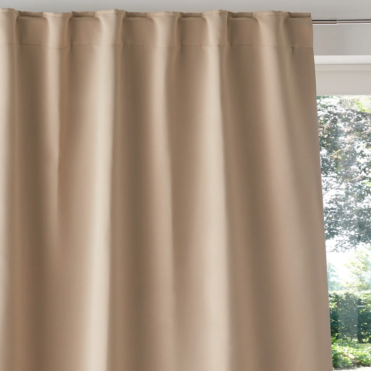 Voda Blackout Curtain – image 2