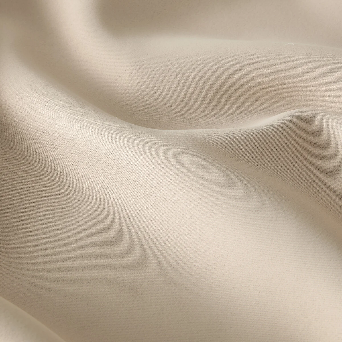 Voda Blackout Curtain – image 5