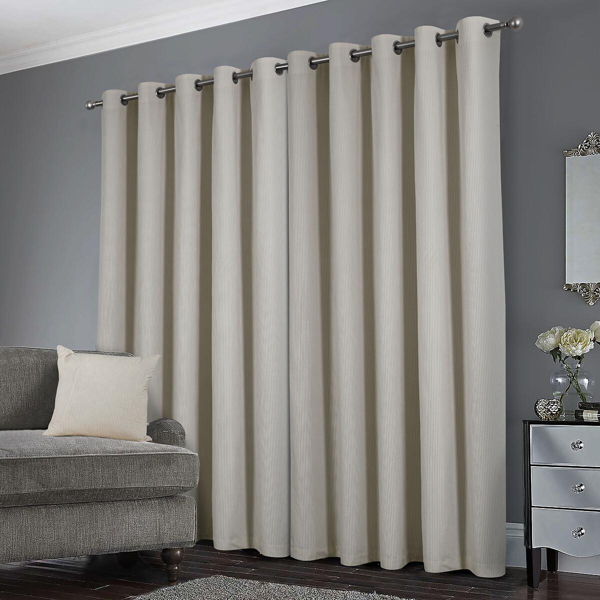 Cord Velour Blackout Lined Eyelet Curtains – image 3