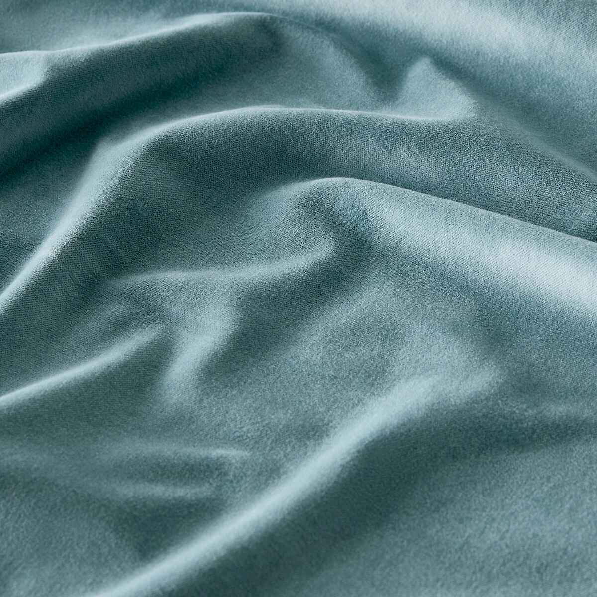 Velvet Hidden Tab Curtain – image 4