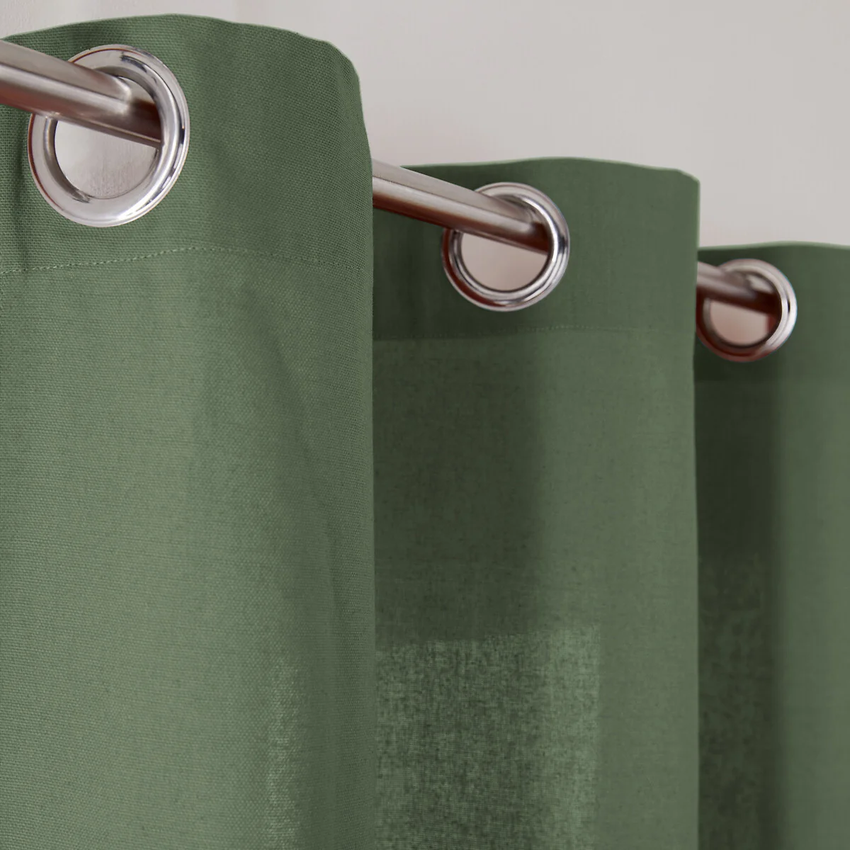 Scenario Cotton Eyelet Curtain – image 4