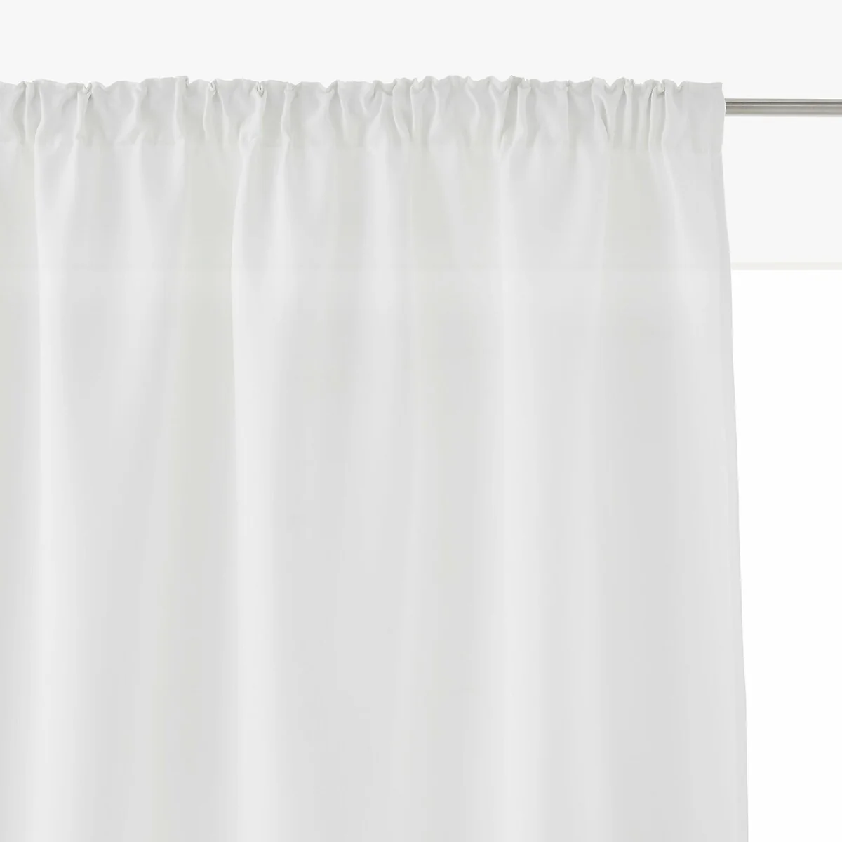 Voda Blackout Radiator Curtain with Pleating – image 1