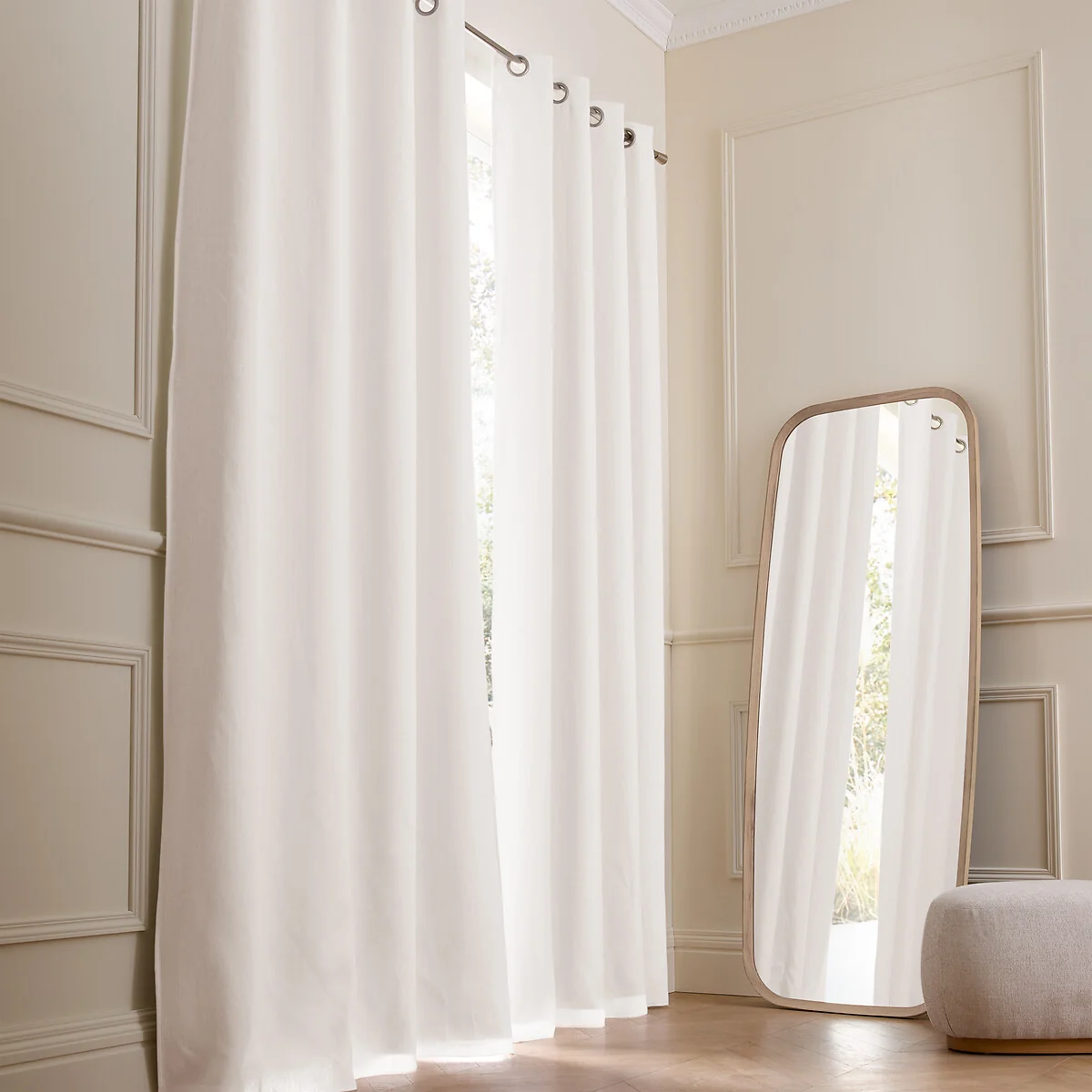 Colin Pure Linen Blackout Curtain with Eyelets – image 2
