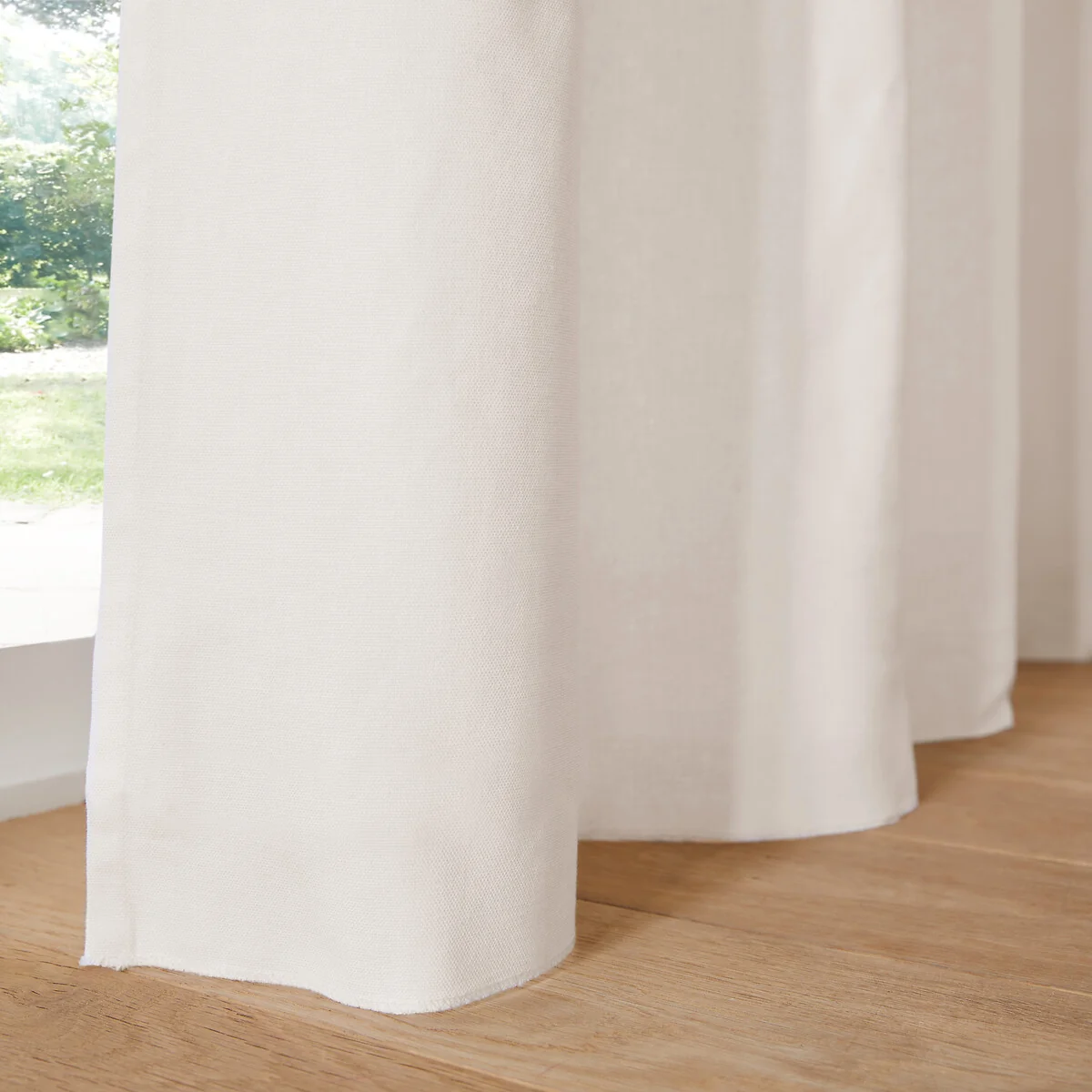 Scenario Cotton Tab Top Curtain Panel – image 4