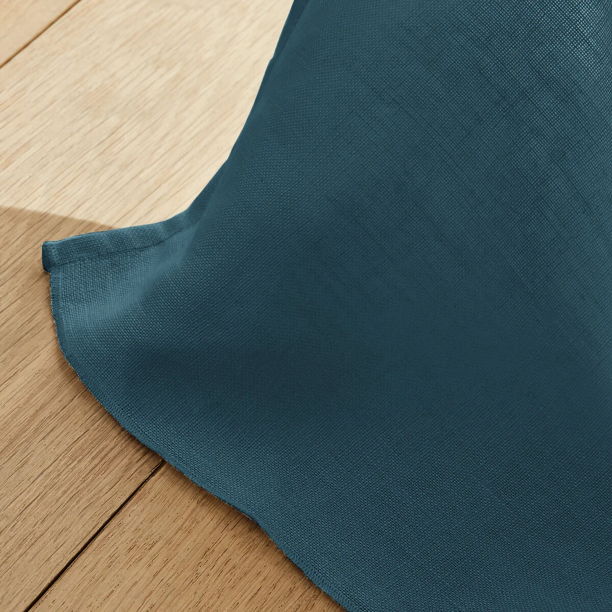 Colin Lined Linen Curtain – image 3