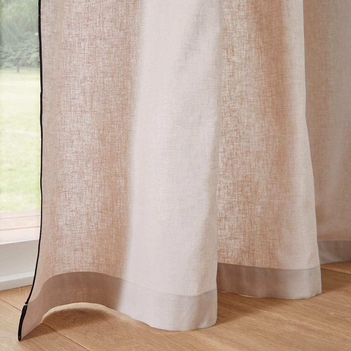 Lincot Linen/Cotton Eyelet Curtain – image 3