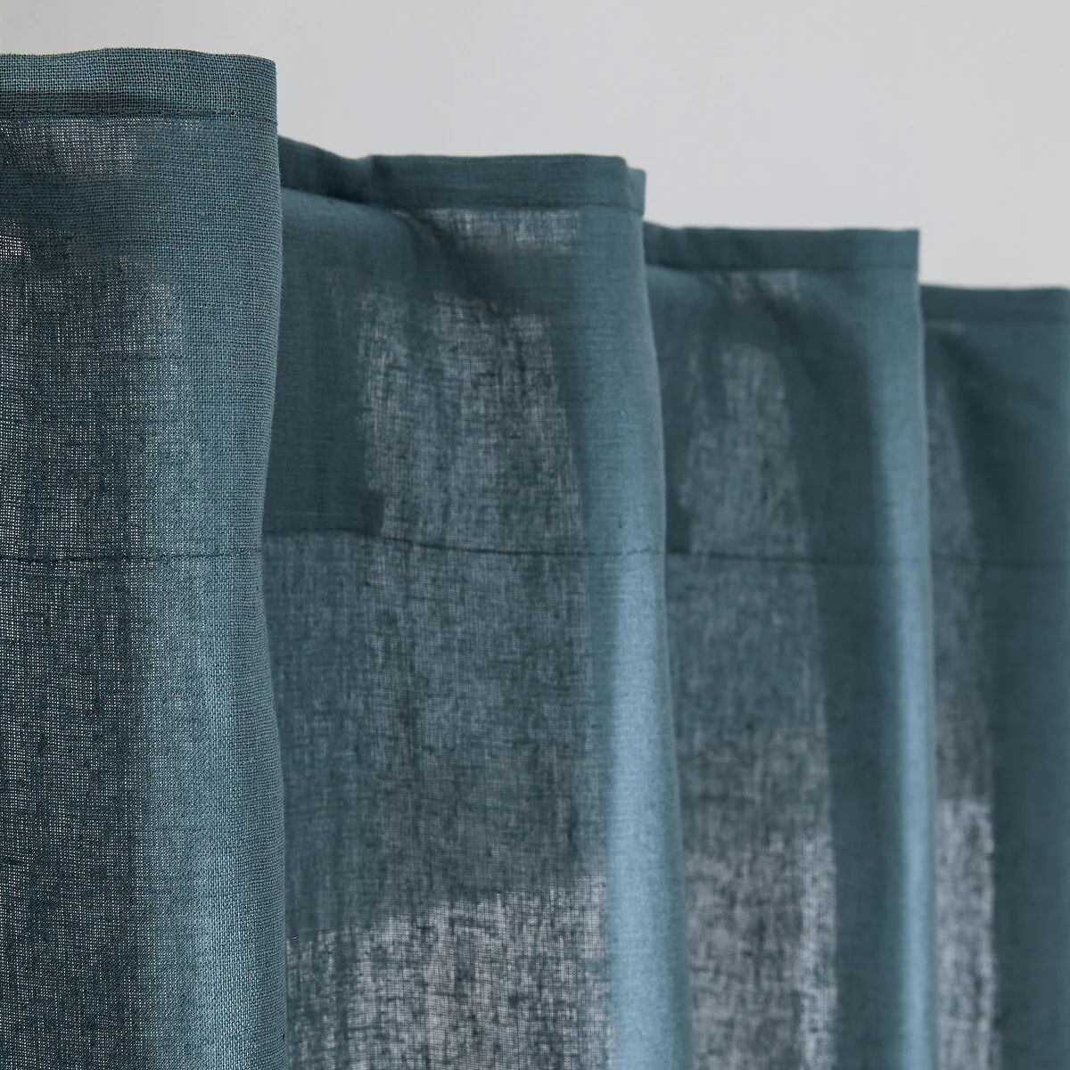 Onega Washed Linen Single Curtain with Concealed Tabs – image 6