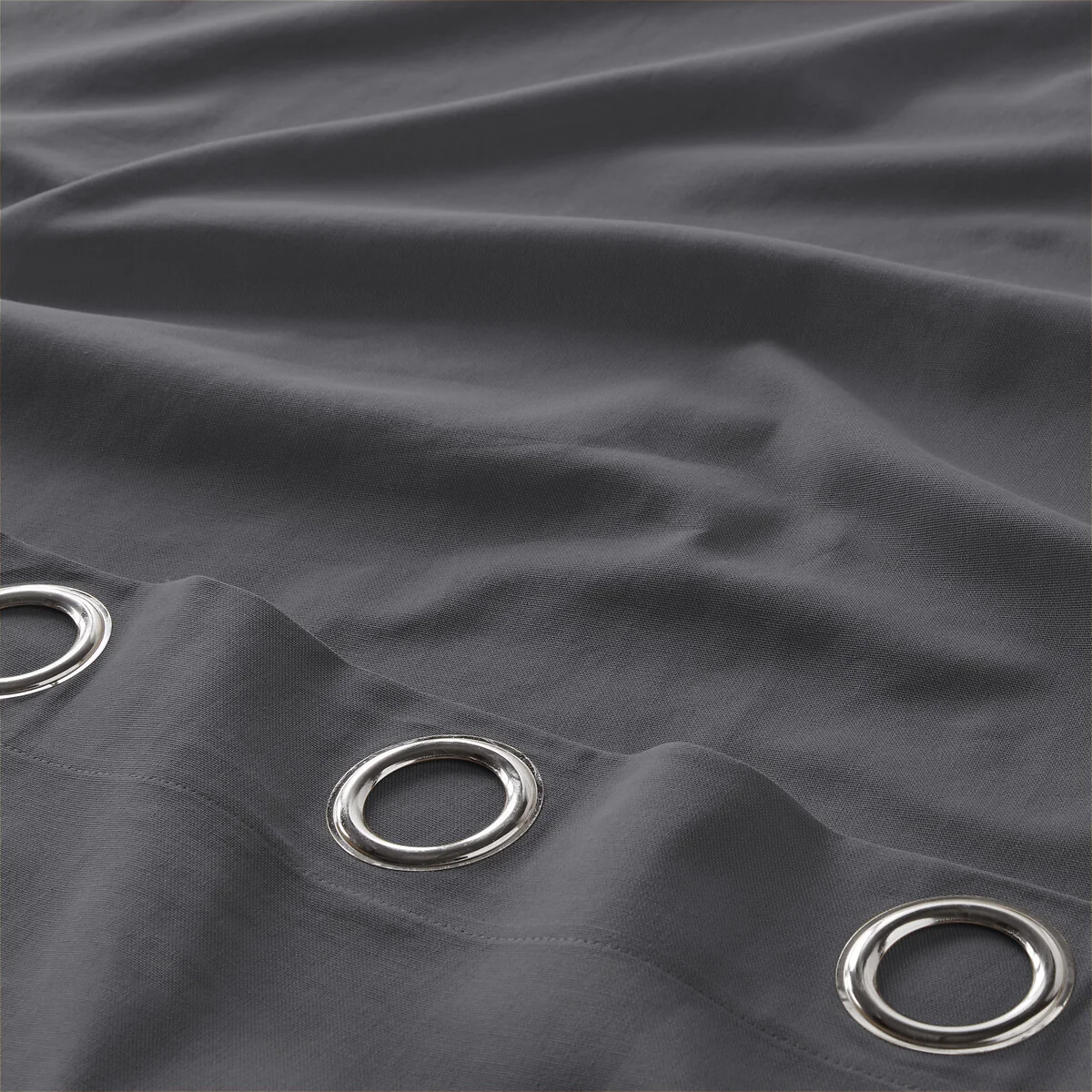 Scenario Single Cotton Curtain with Eyelets – image 3