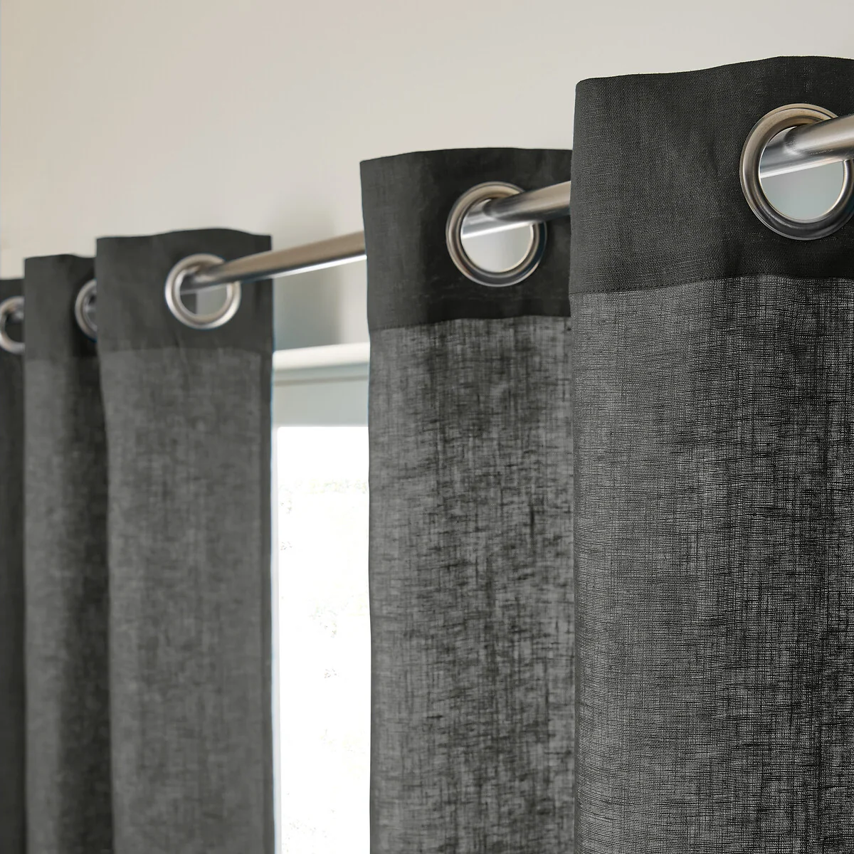 Private Washed Linen Curtain with Eyelets – image 3