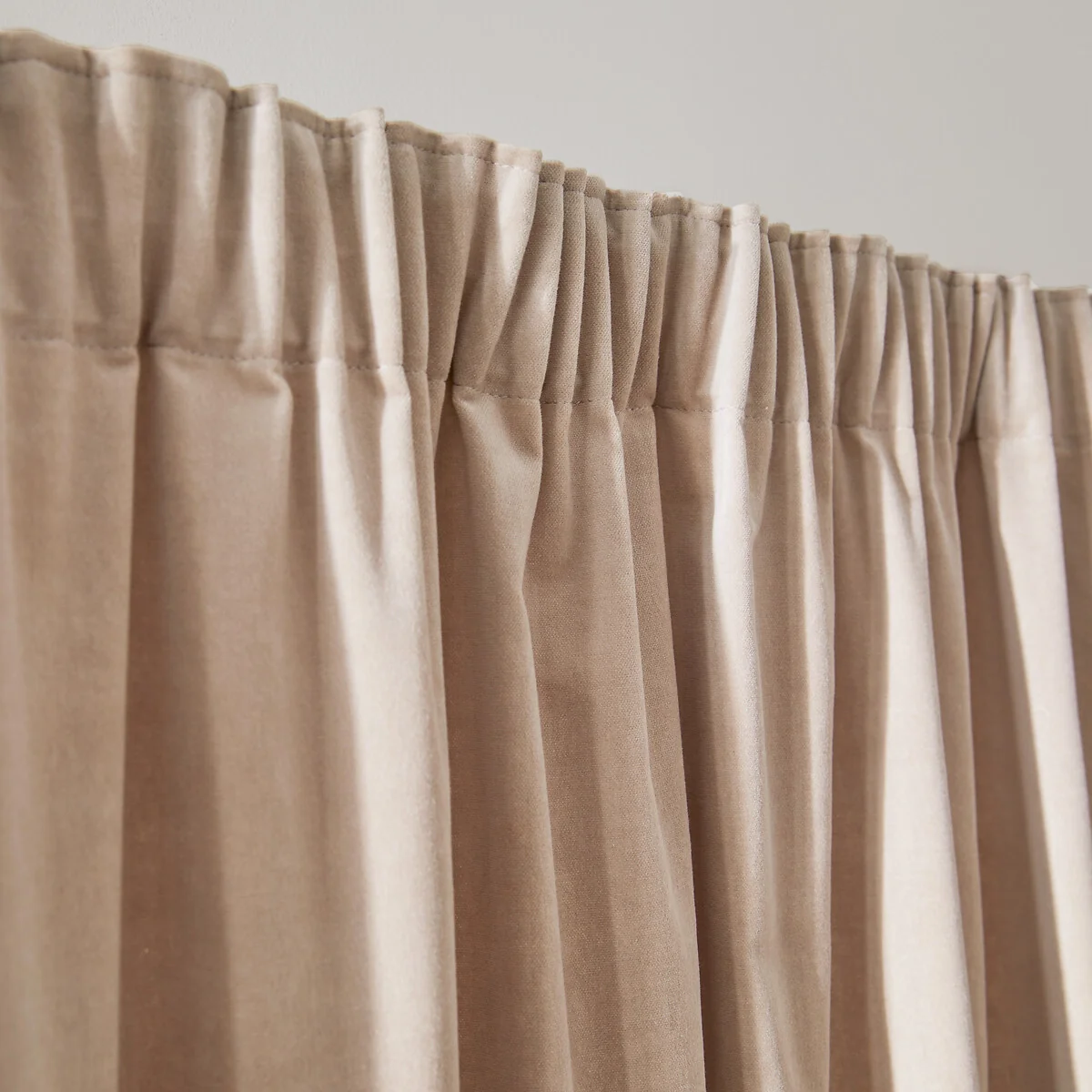 Velvet Gathered Braid Velvet Curtain – image 6