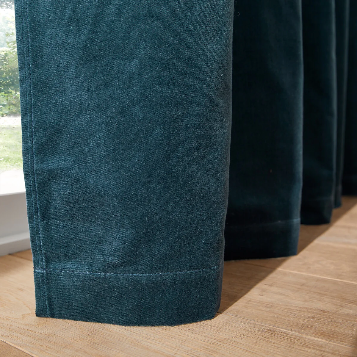 Velvet Gathered Braid Velvet Curtain – image 4