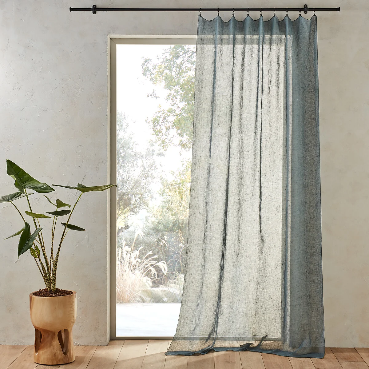 Noctuelle Linen Voile Curtain – image 3