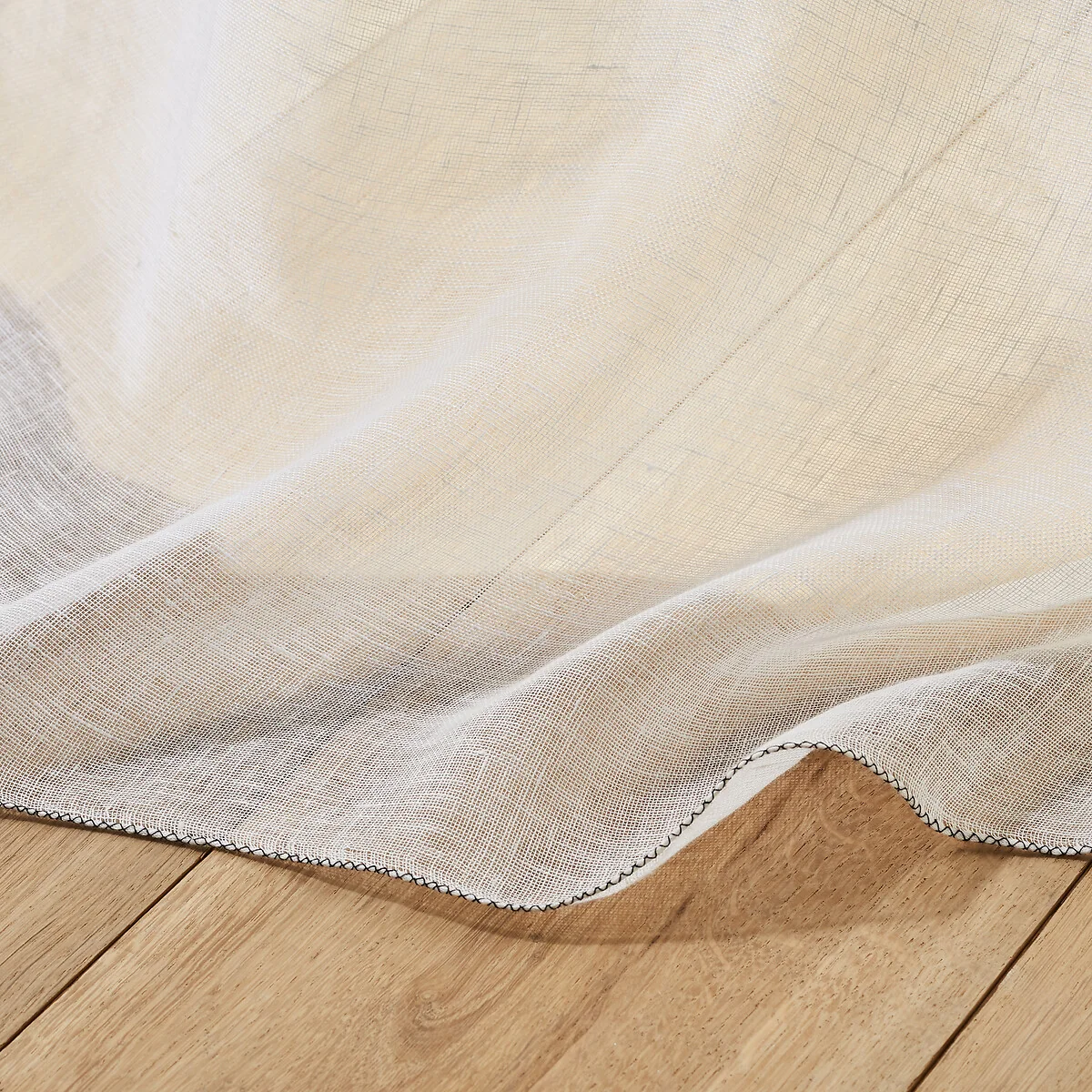 Noctuelle Linen Voile Curtain – image 6