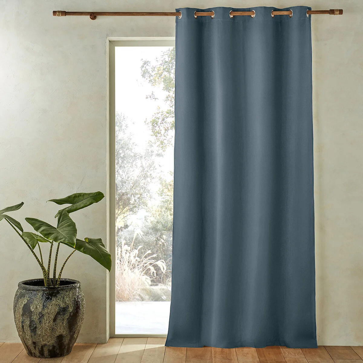 Private Single Lined Blackout Curtain in Washed Linen with Eyelets – image 1